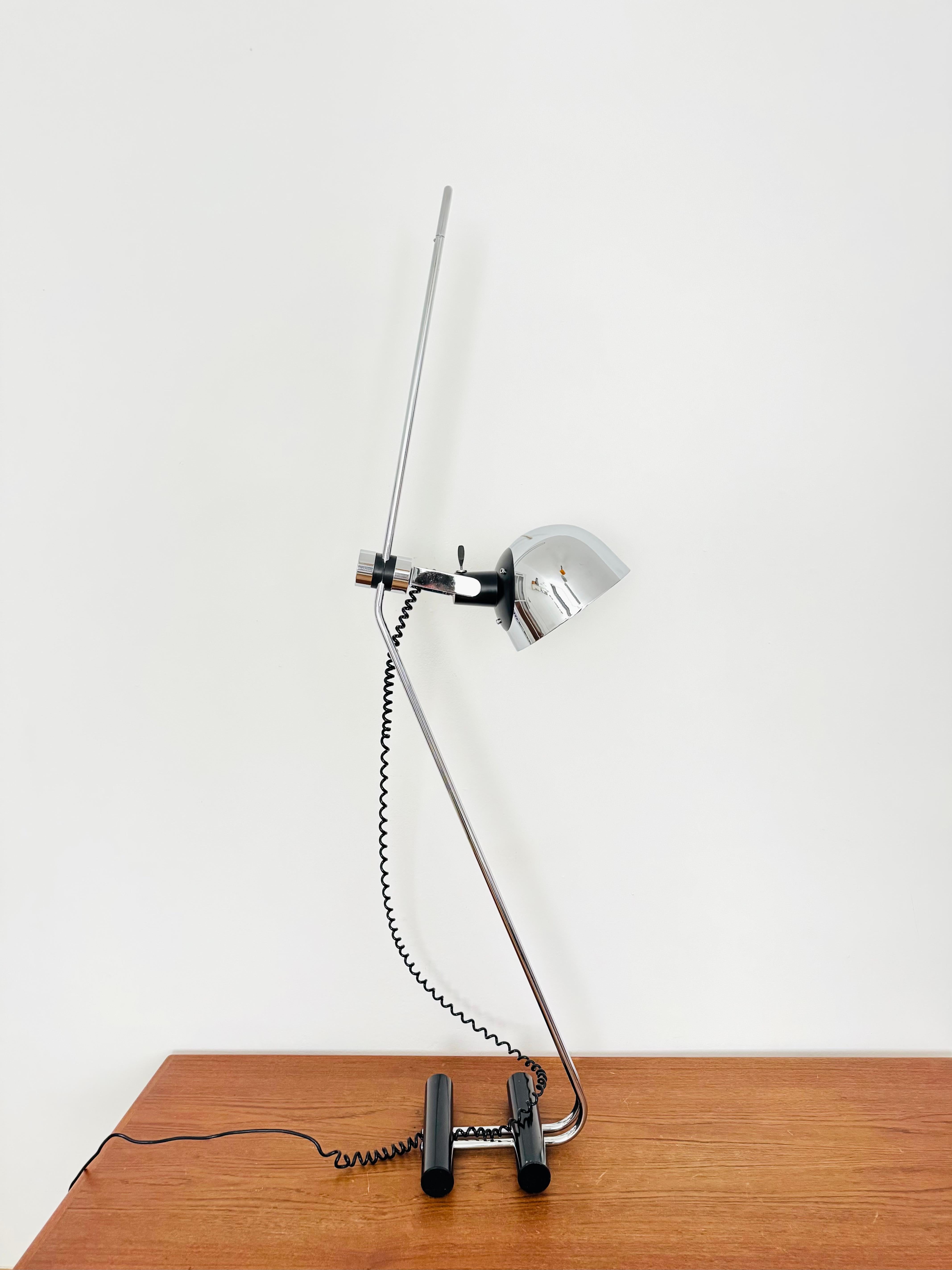 Italienische verstellbare verchromte Stehlampe im Angebot 1