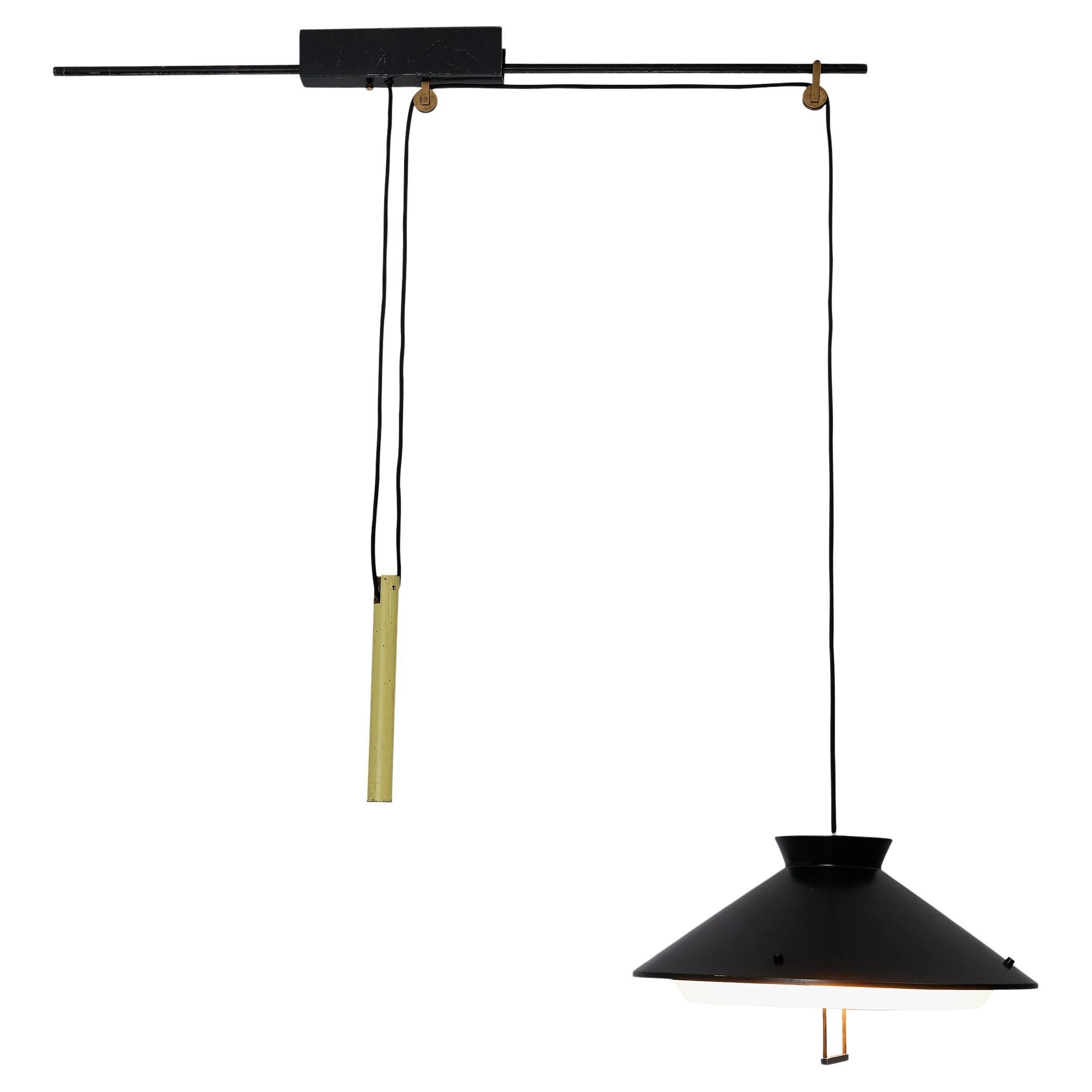 Italian Adjustable Counterweight Pendant Lamp 