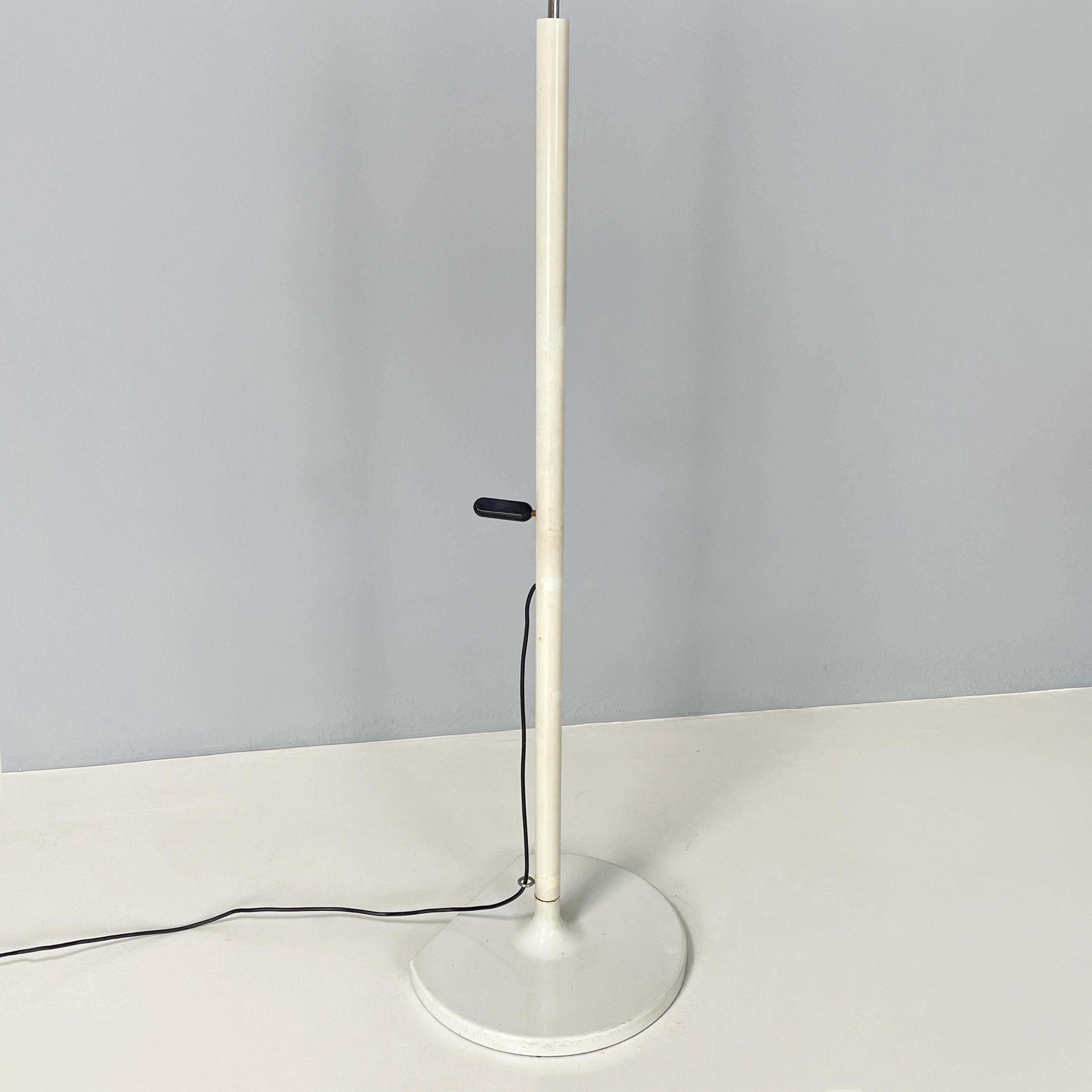 Italian Adjustable floor lamp Coupé 3320/R by Joe Colombo for O-Luce, 1970s 7