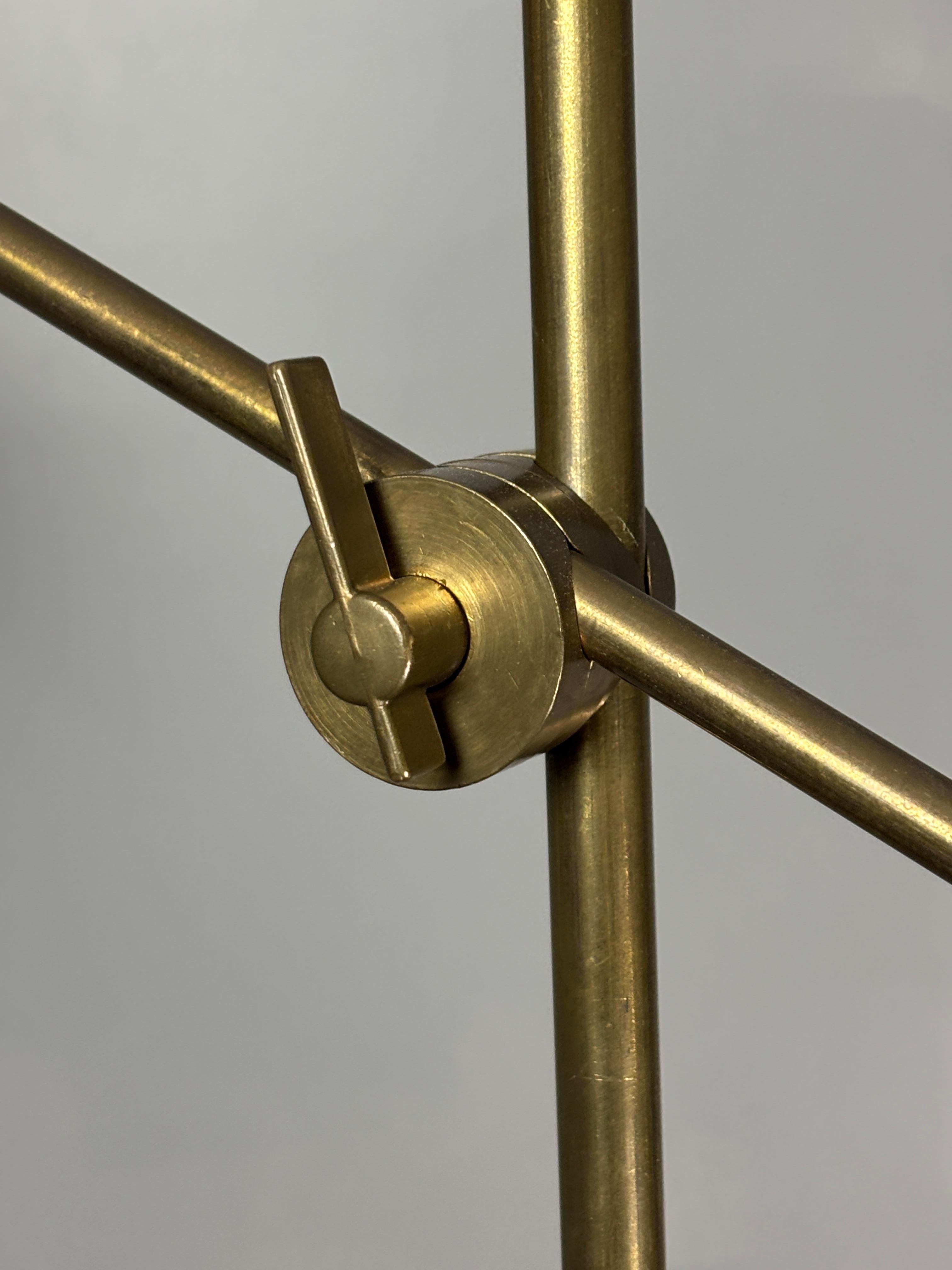 Italian Adjustable Floor Lamp in Pencil Reed, Bamboo, Rattan and Brass, 1970s For Sale 11