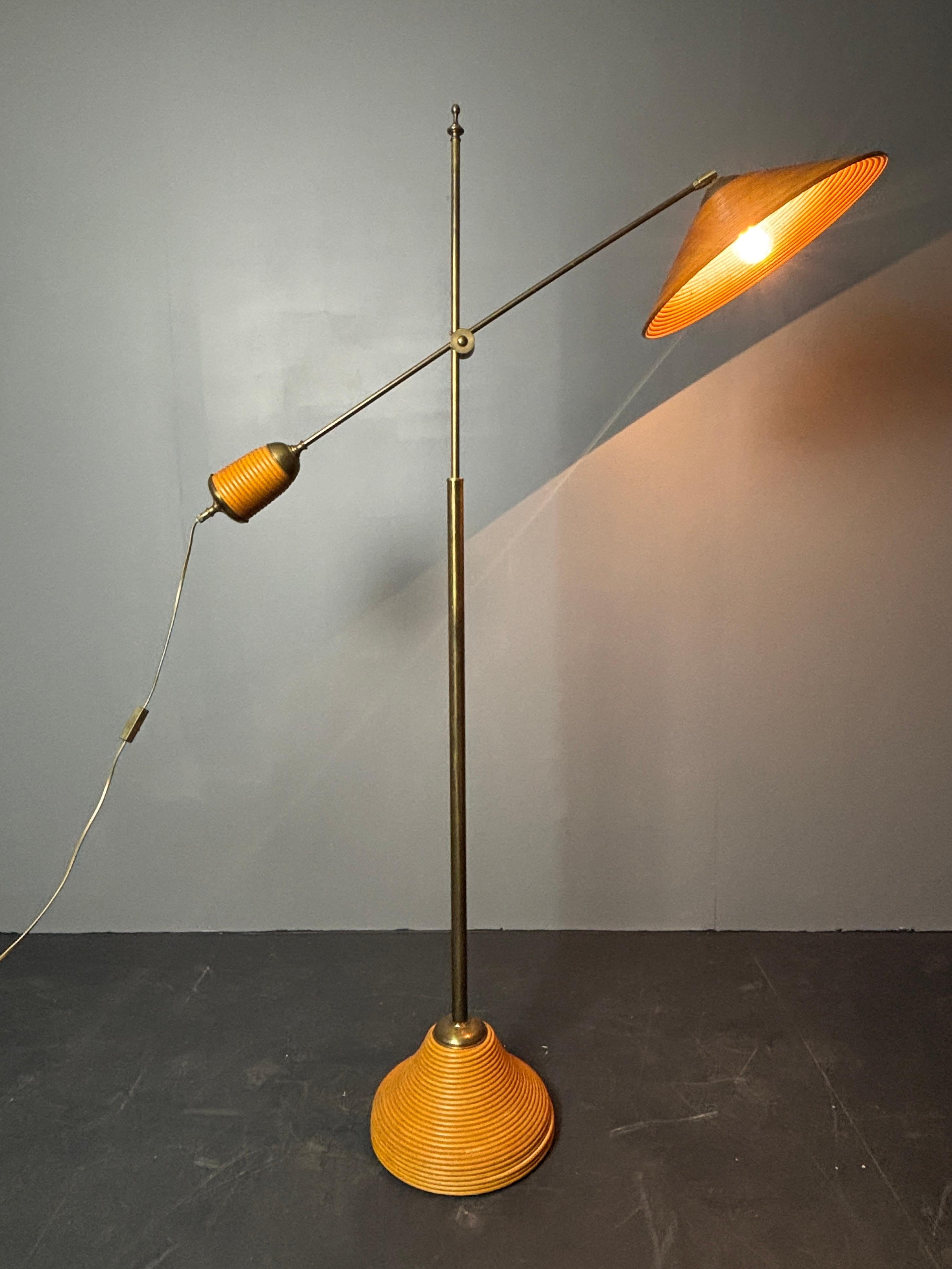 Italian Adjustable Floor Lamp in Pencil Reed, Bamboo, Rattan and Brass, 1970s For Sale 14