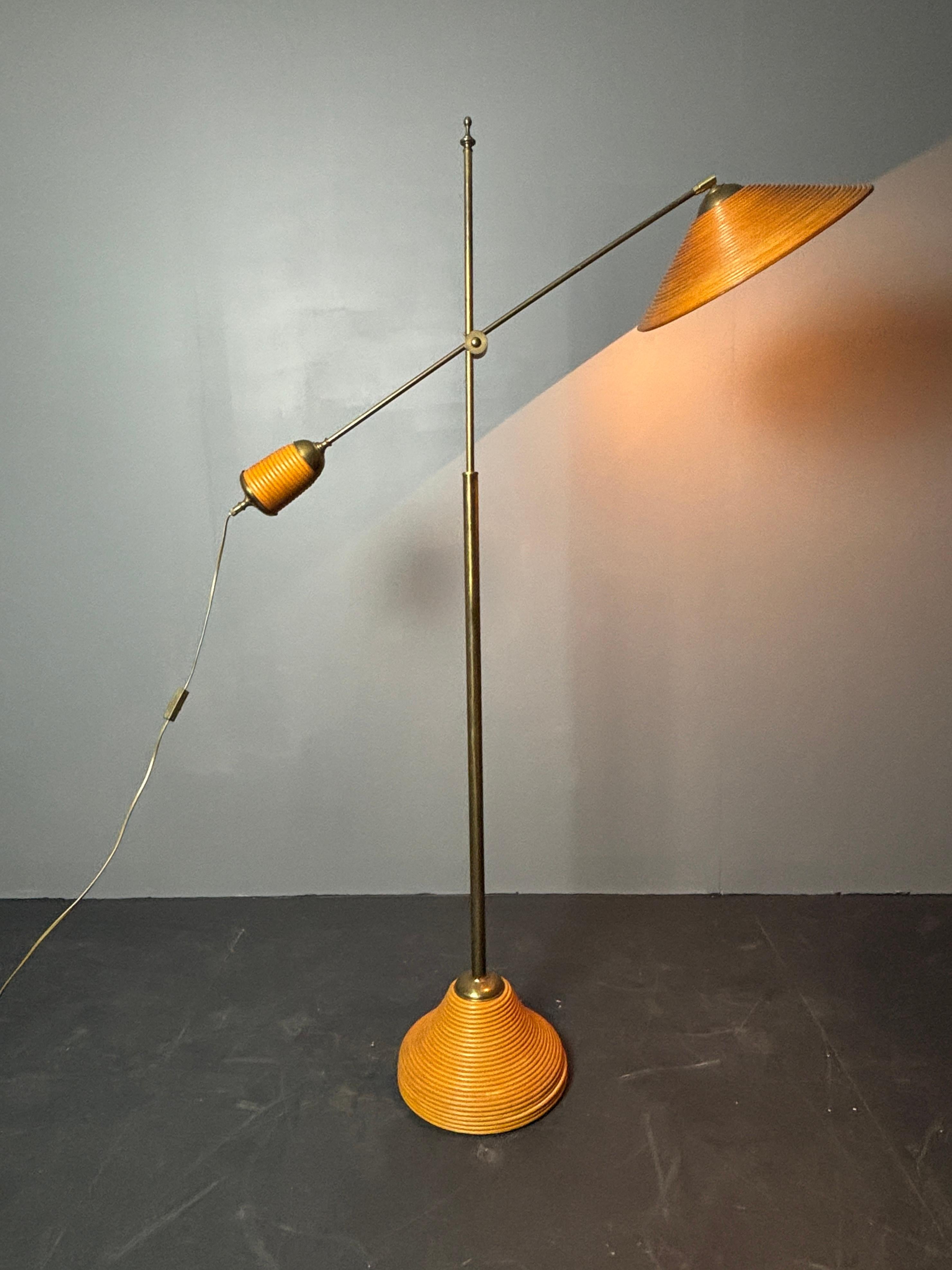 Late 20th Century Italian Adjustable Floor Lamp in Pencil Reed, Bamboo, Rattan and Brass, 1970s For Sale