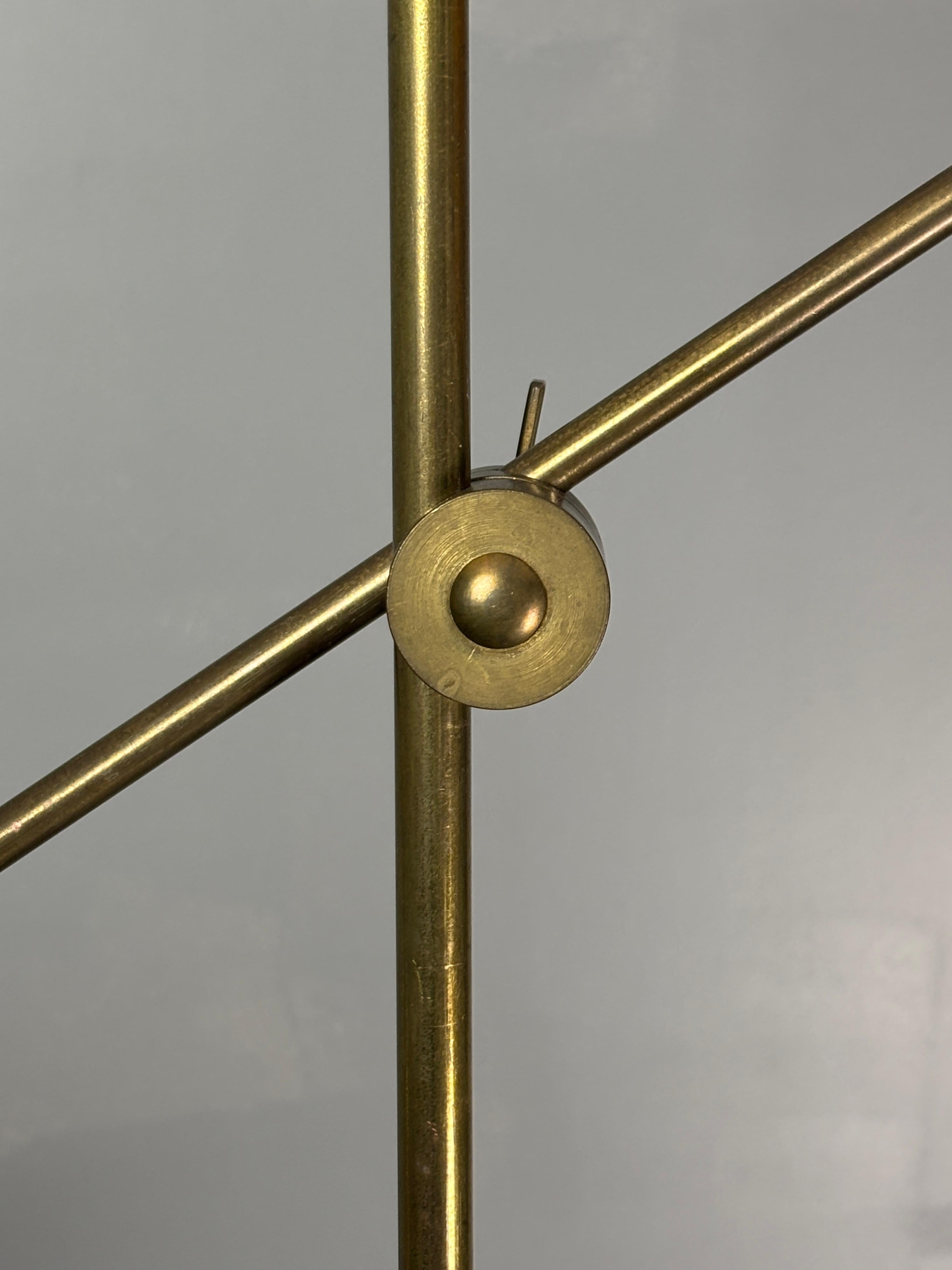 Italian Adjustable Floor Lamp in Pencil Reed, Bamboo, Rattan and Brass, 1970s For Sale 2