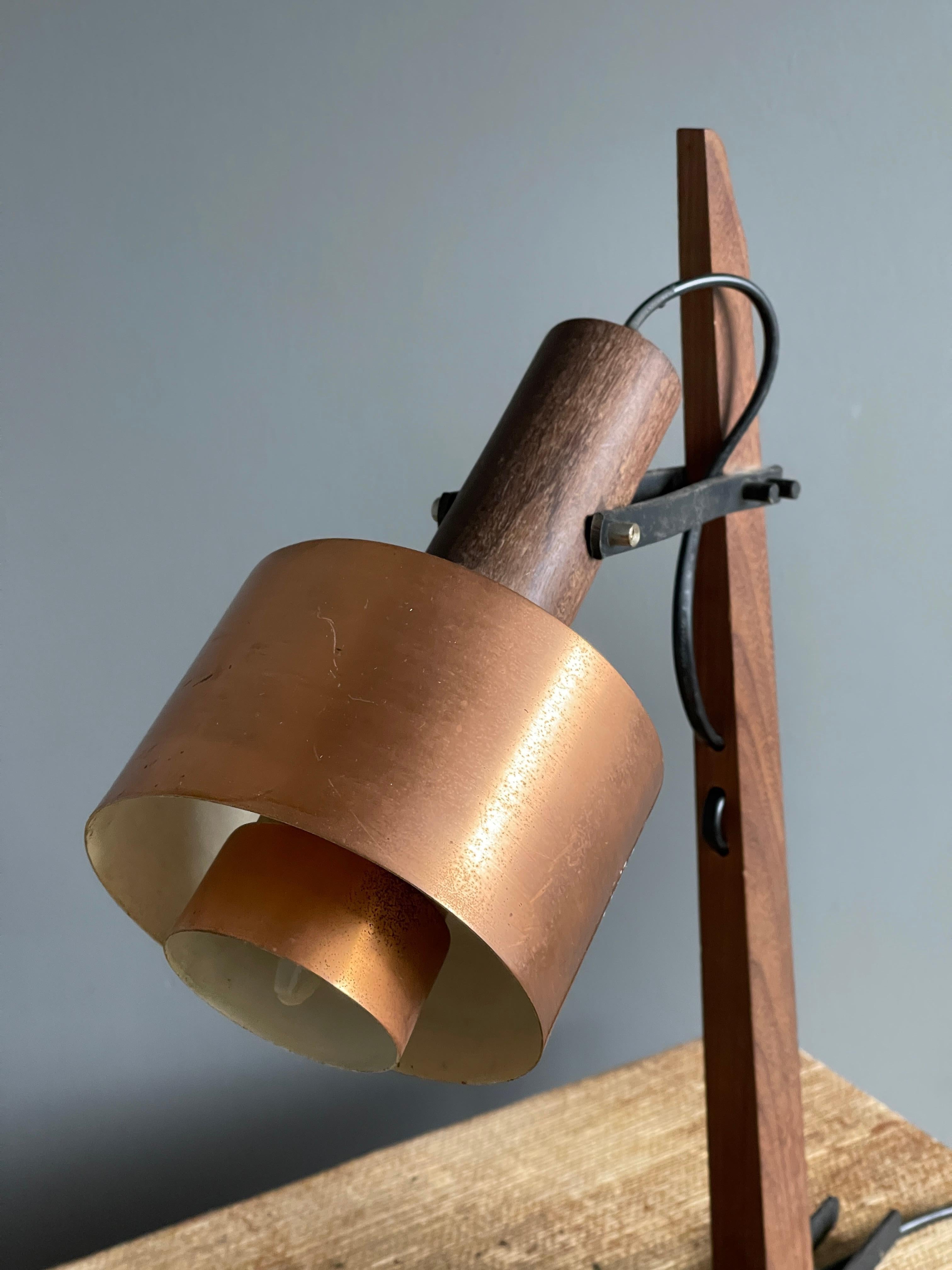 Mid-20th Century Italian, Adjustable Modernist Table Lamp, Wood, Metal, & Copper, Italy, 1950s