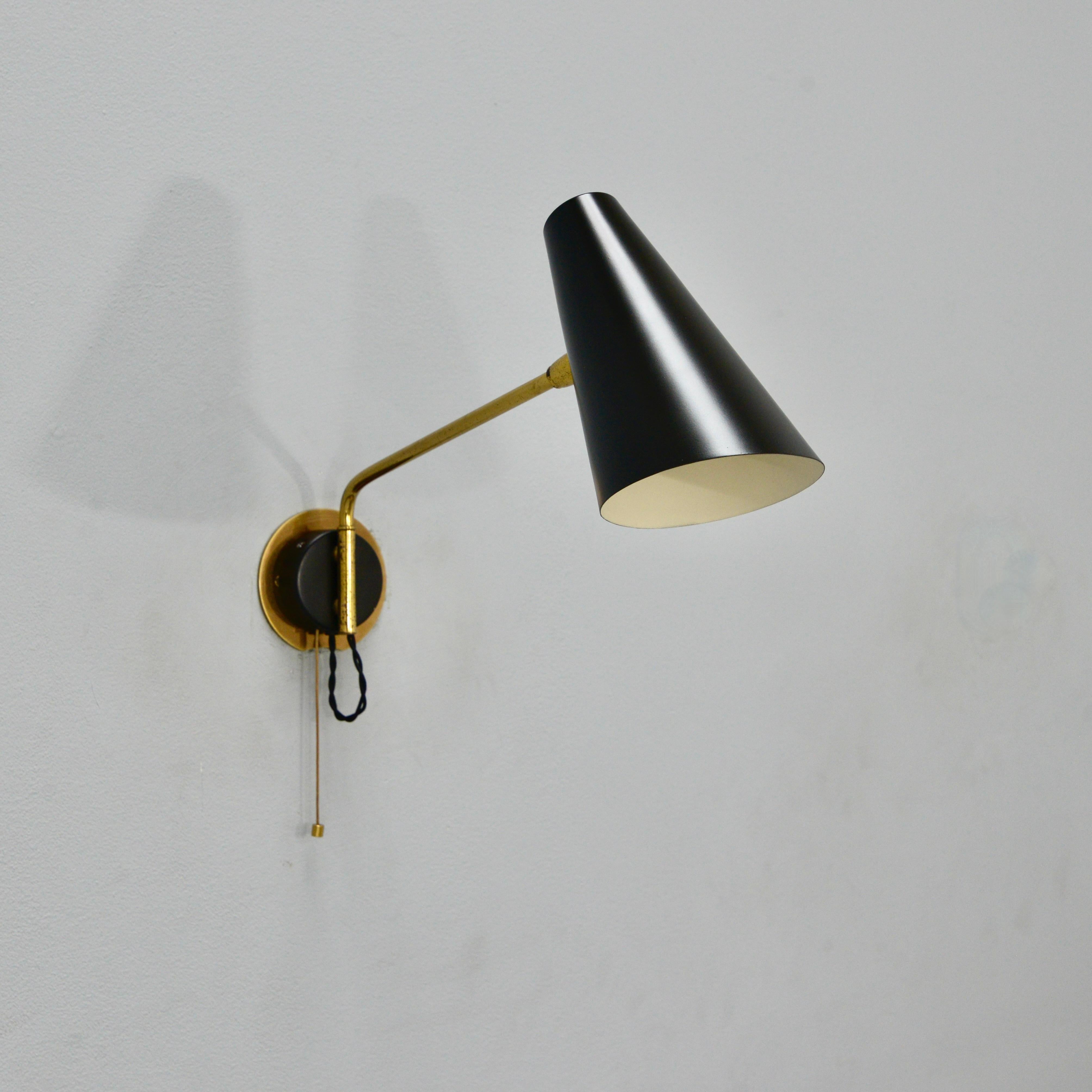 Italian Adjustable Sconce with Pull String Switch In Good Condition In Los Angeles, CA