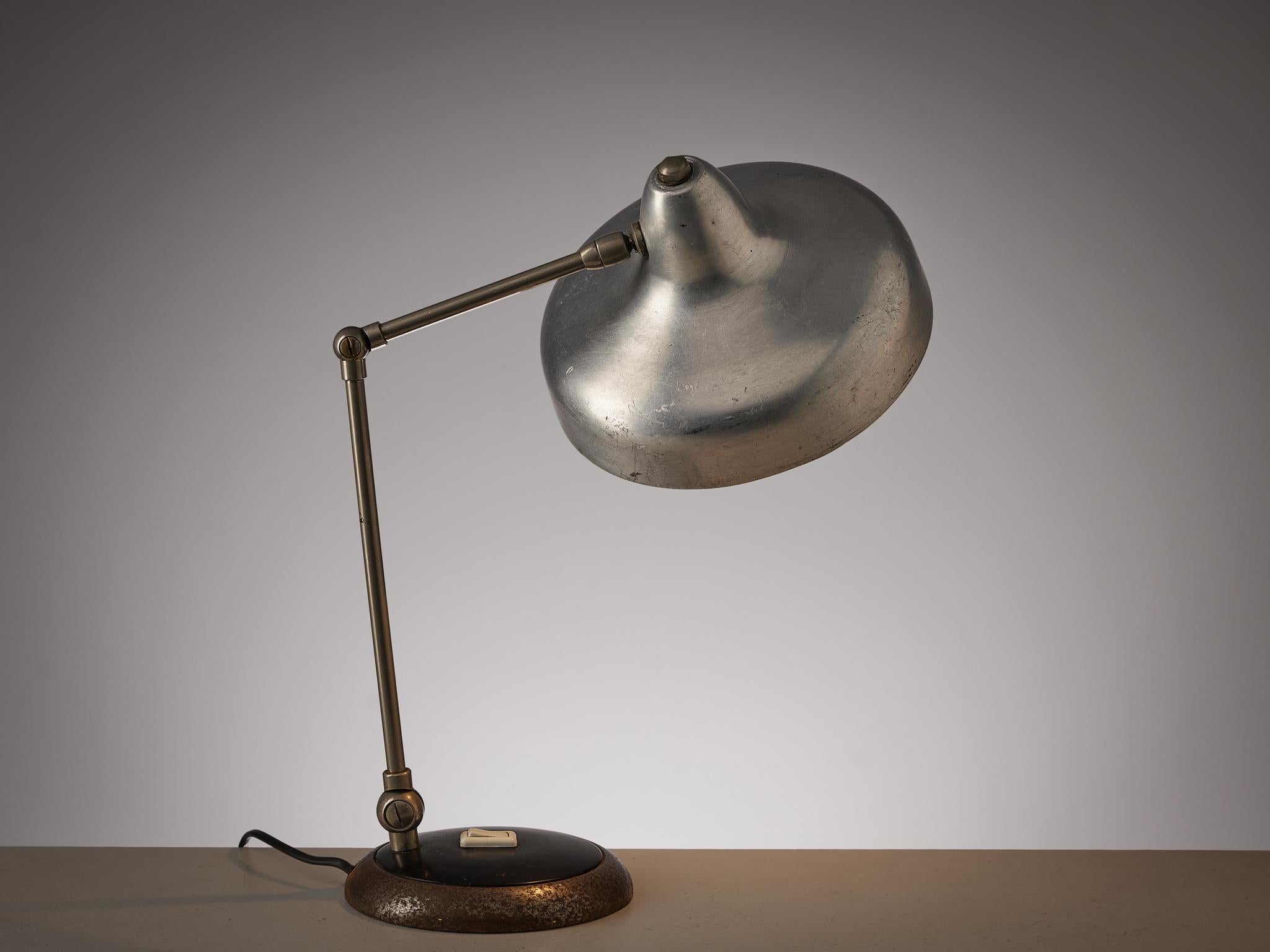 Italian Adjustable Table Lamp in Brushed Aluminum and Iron In Good Condition In Waalwijk, NL