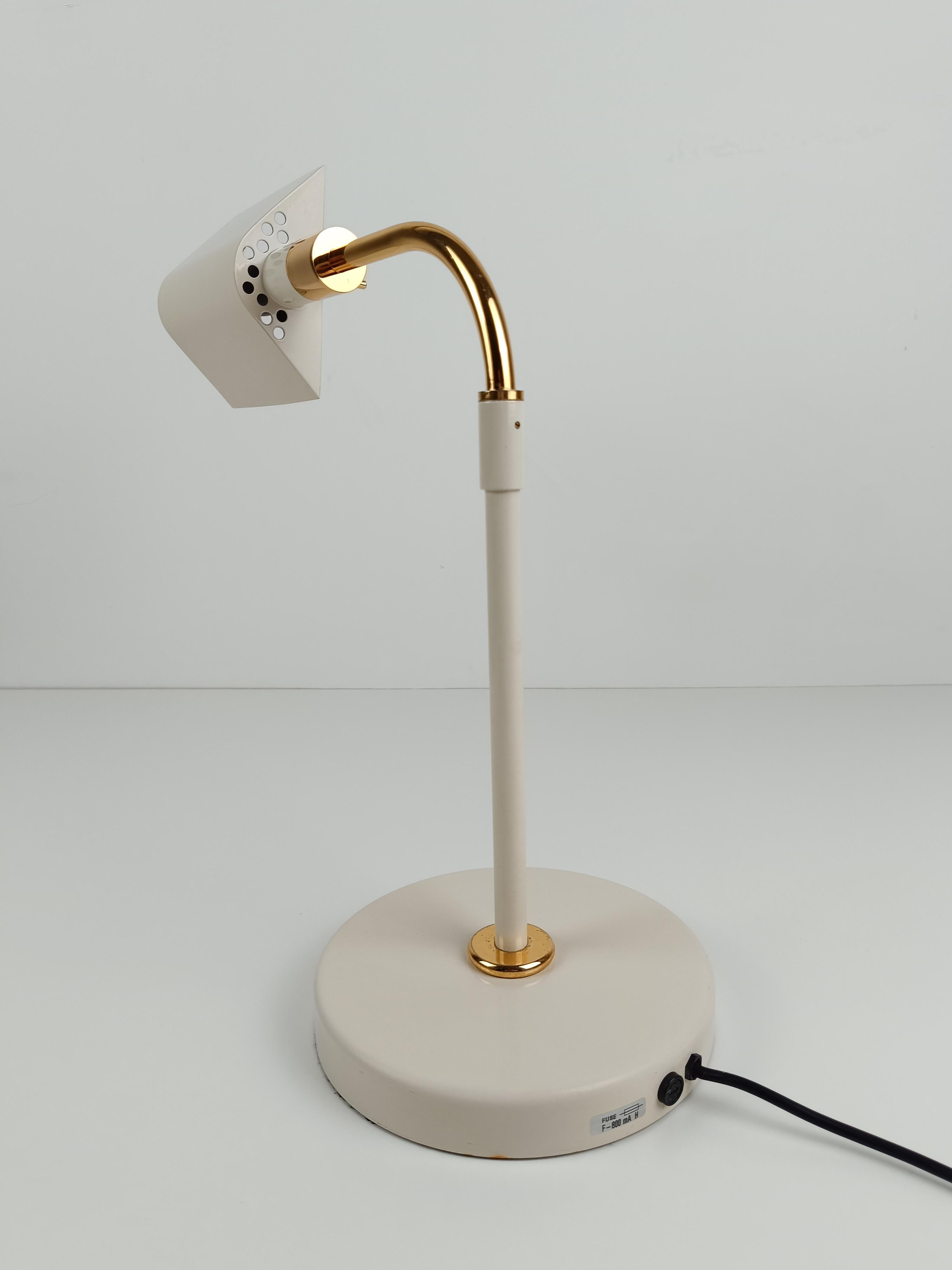 Italian Adjustable Table Lamp in Ivory White & Gilded Metal By F. Fabbian, 70s For Sale 10
