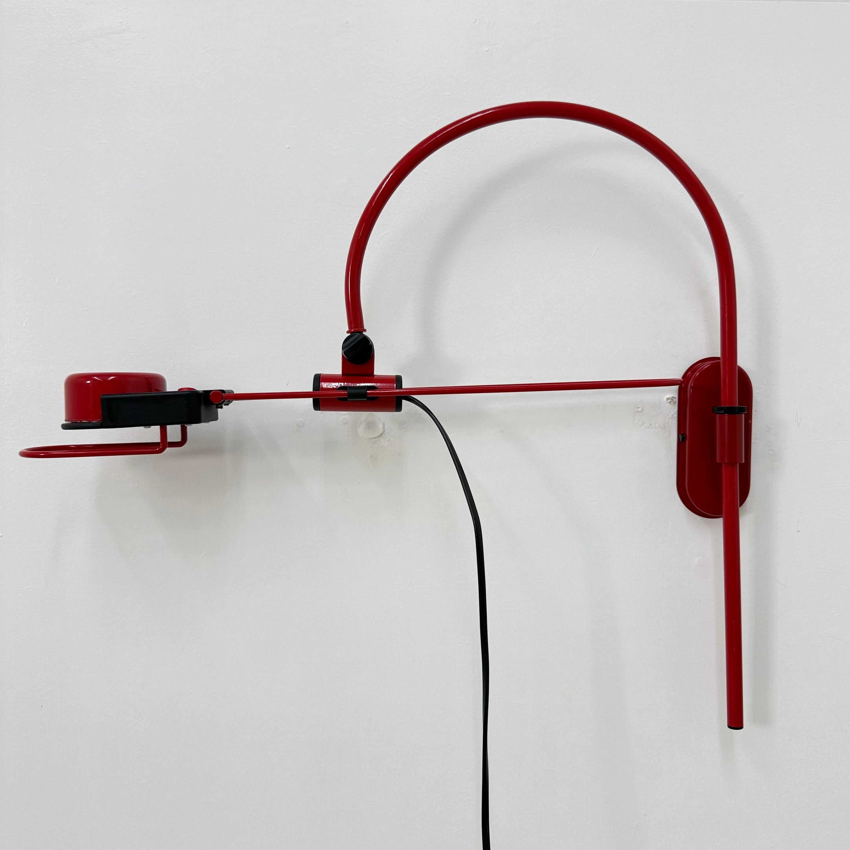 Applique réglable italienne par Vico Magistretti, 1980 en vente 7