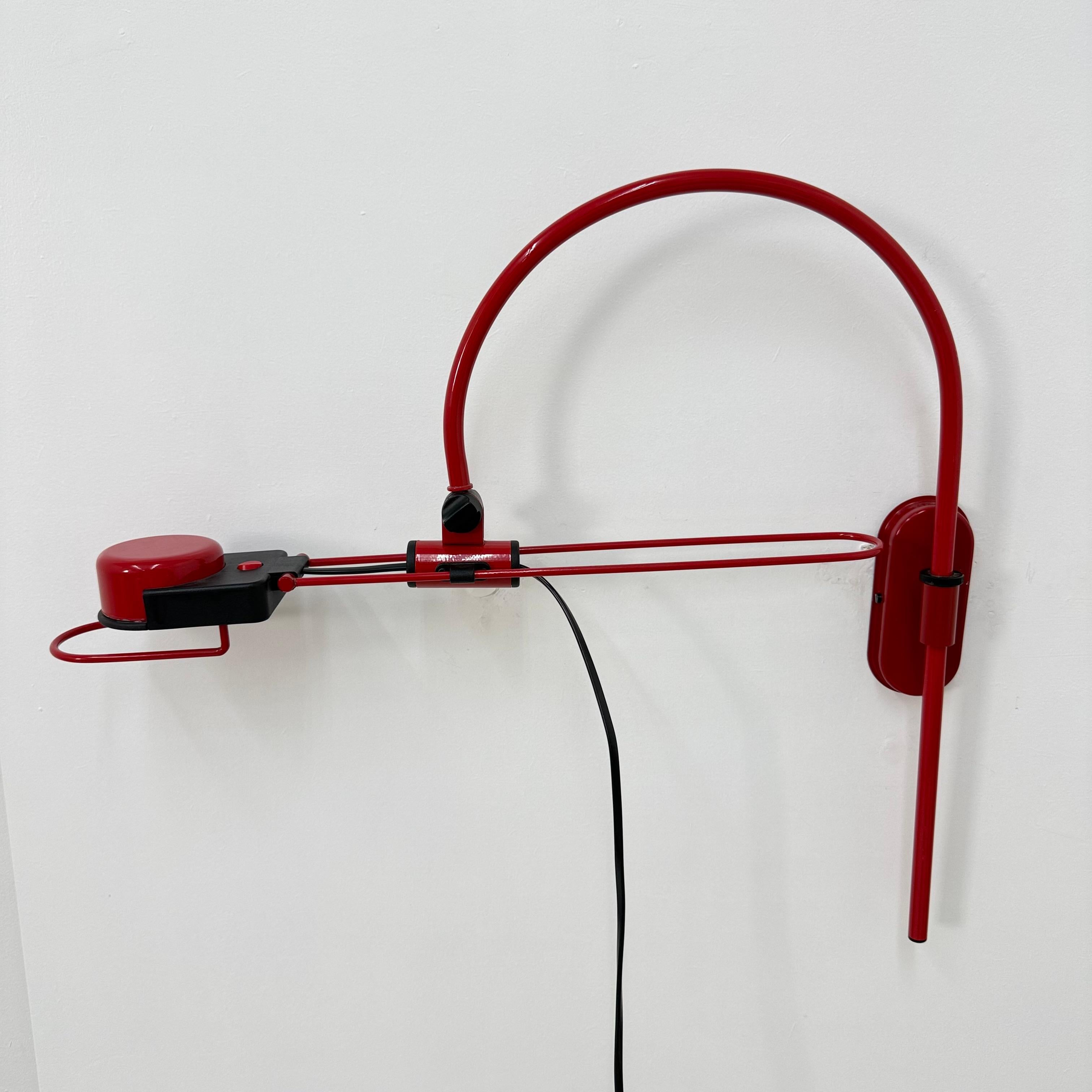 Applique réglable italienne par Vico Magistretti, 1980 en vente 9