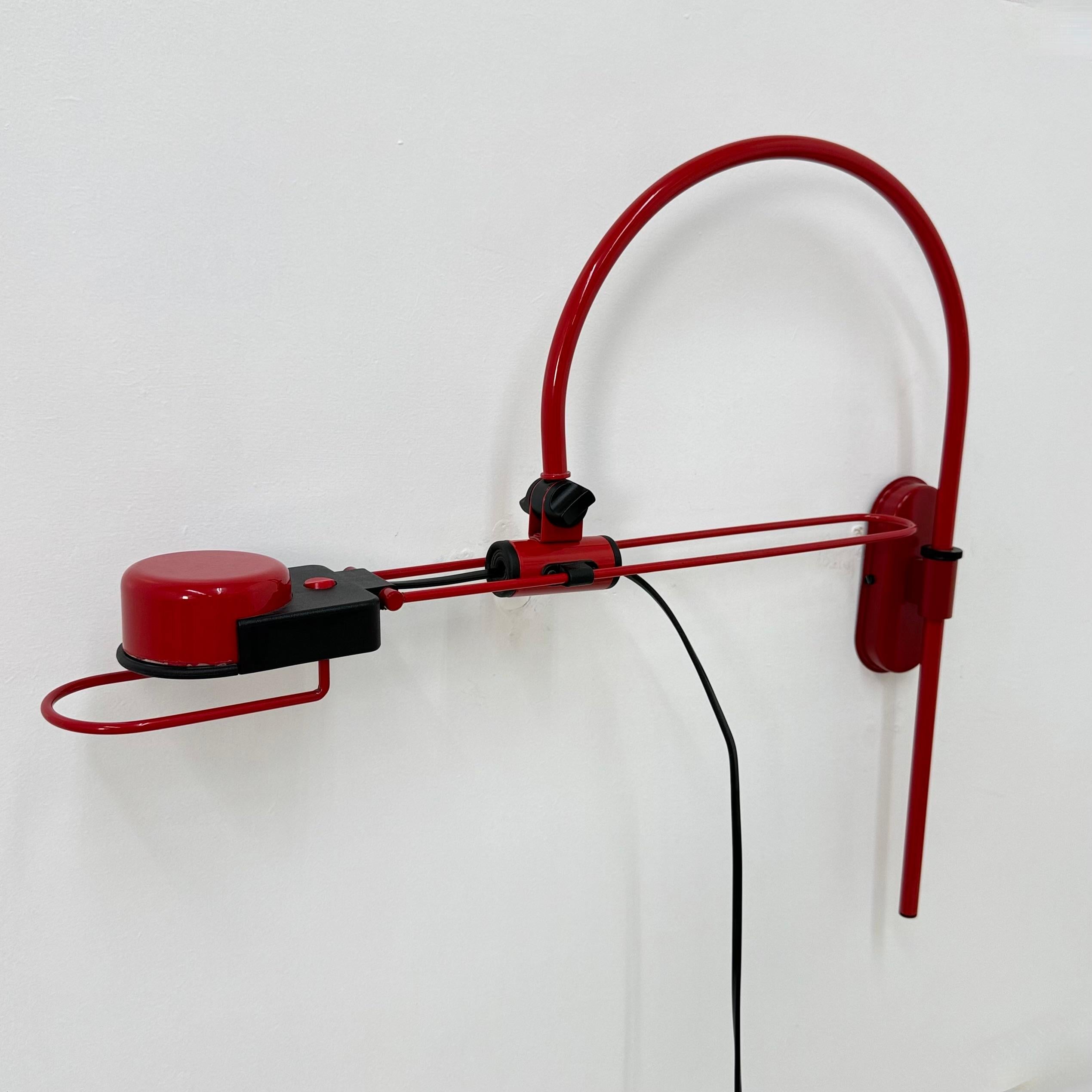 Applique réglable italienne par Vico Magistretti, 1980 en vente 11