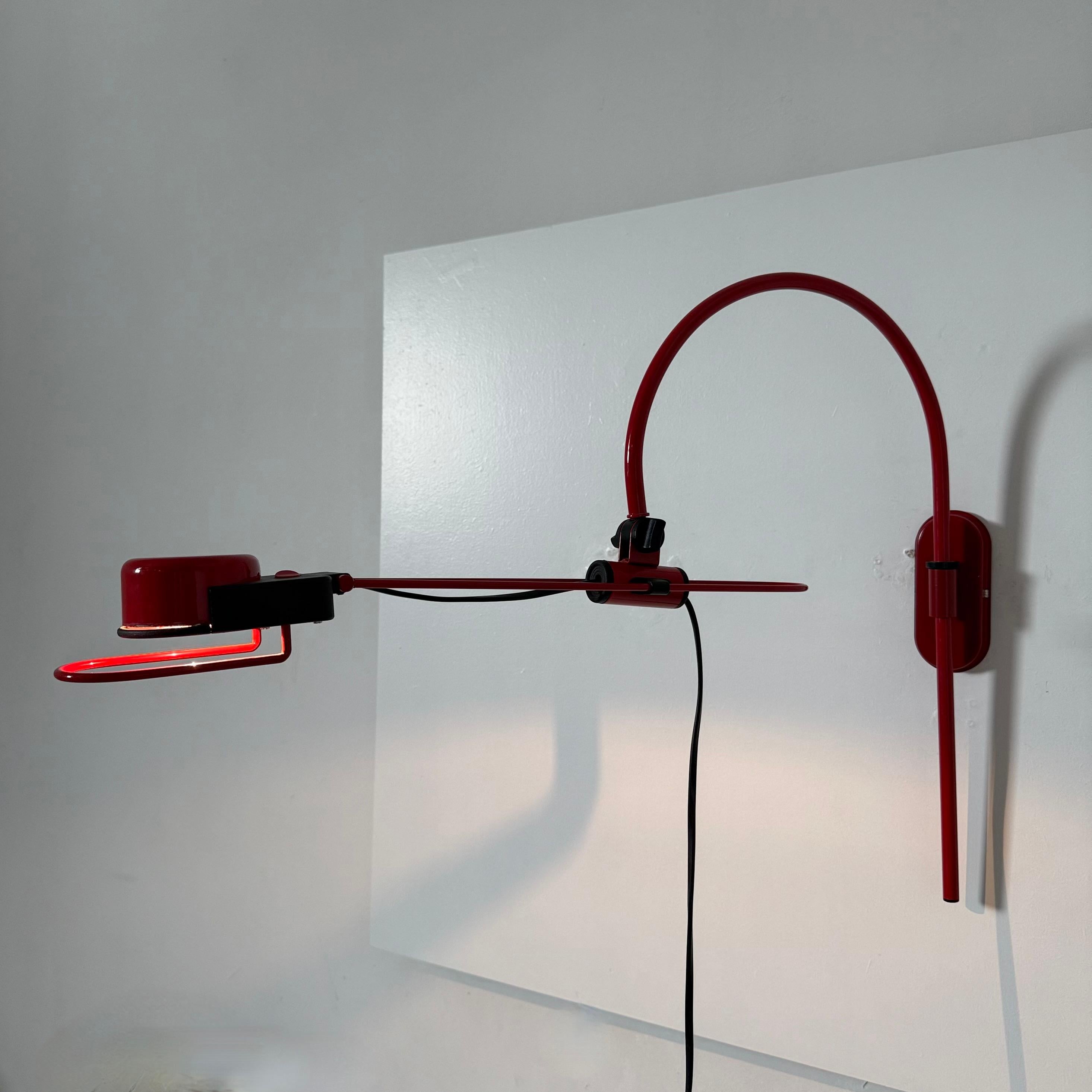 Mid-Century Modern Applique réglable italienne par Vico Magistretti, 1980 en vente