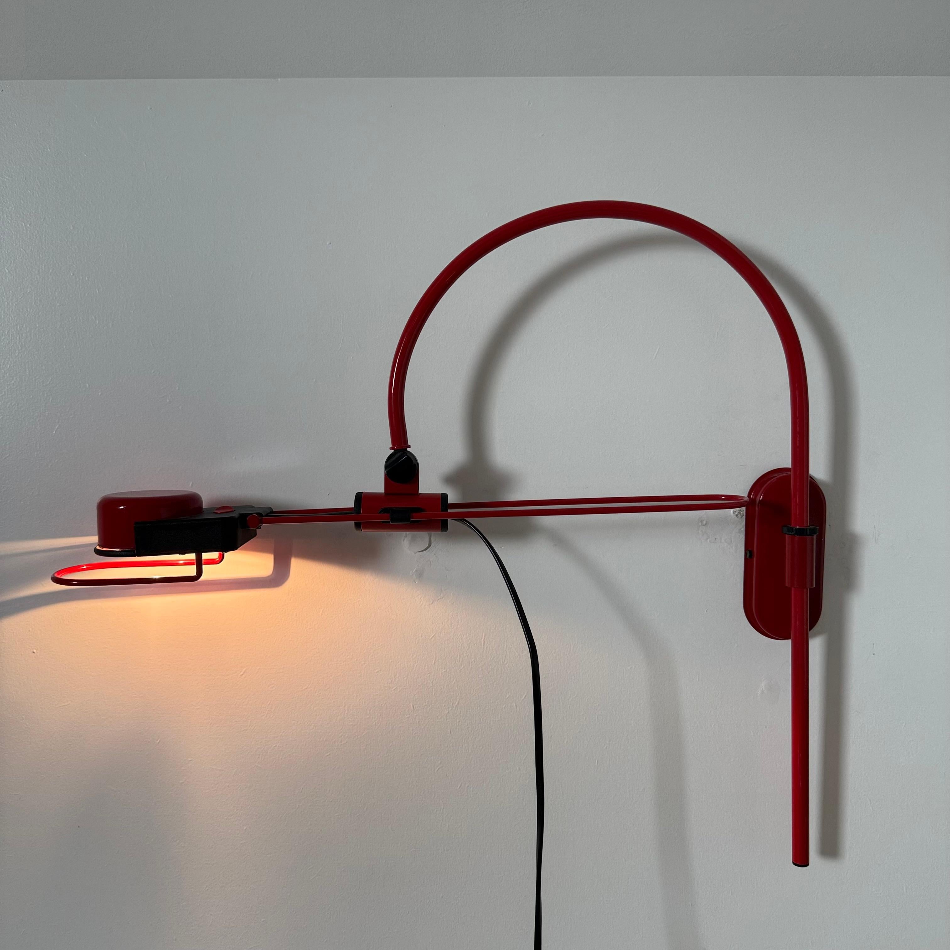 Applique réglable italienne par Vico Magistretti, 1980 en vente 2