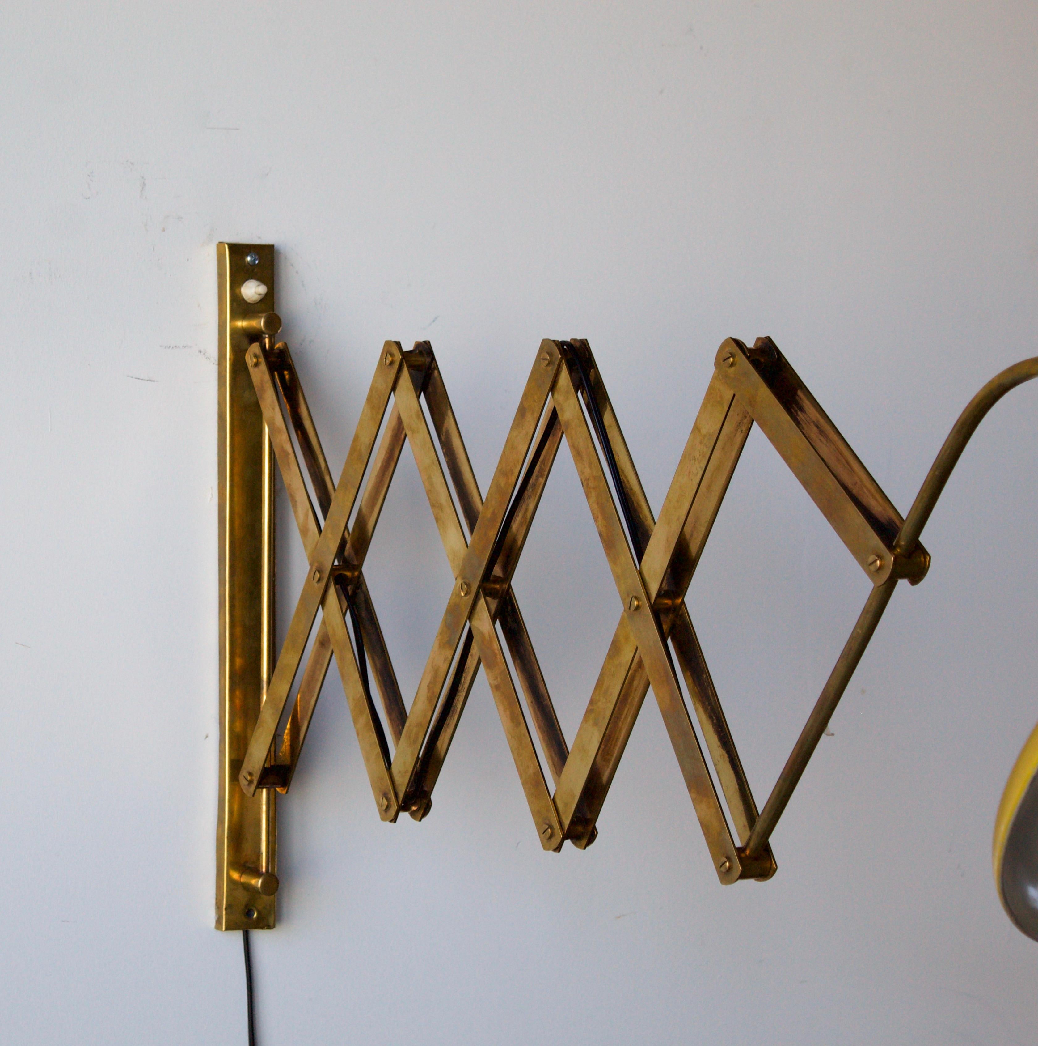 Italian, Adjustable Wall Light, Brass, Yellow Lacquered Metal, Italy, 1940s 1