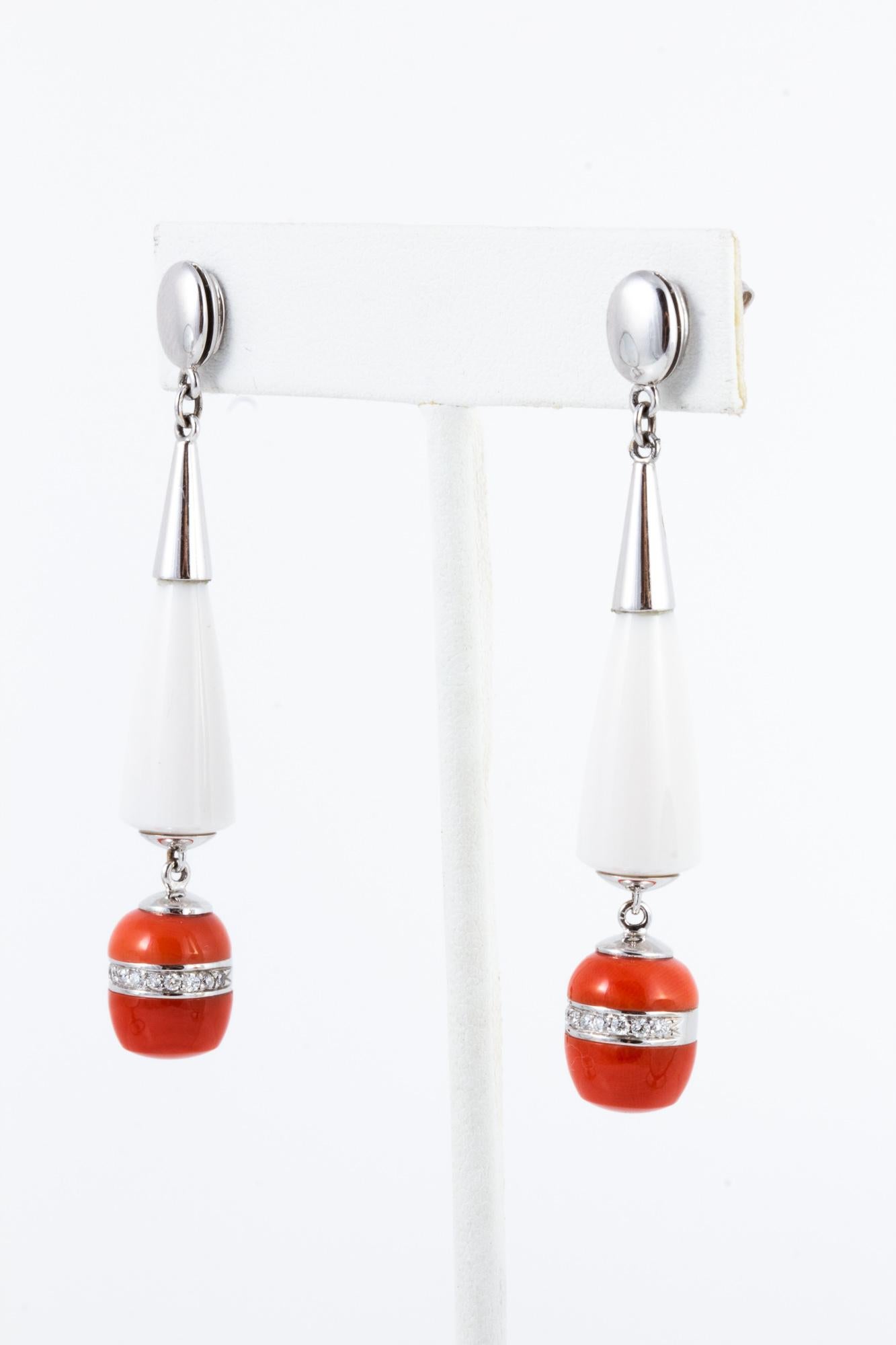 Italian Agate and Coral Earrings, 18 Karat Gold Handcrafted in Milan For Sale 7