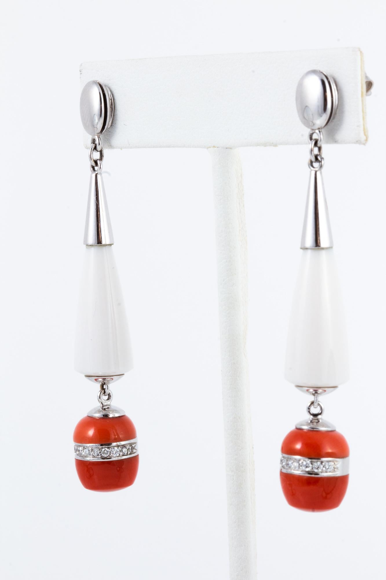 Italian Agate and Coral Earrings, 18 Karat Gold Handcrafted in Milan For Sale 8