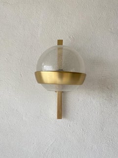 Italian Air Bubble Glass and Gold Metal Single Sconce, 1960s, Italy