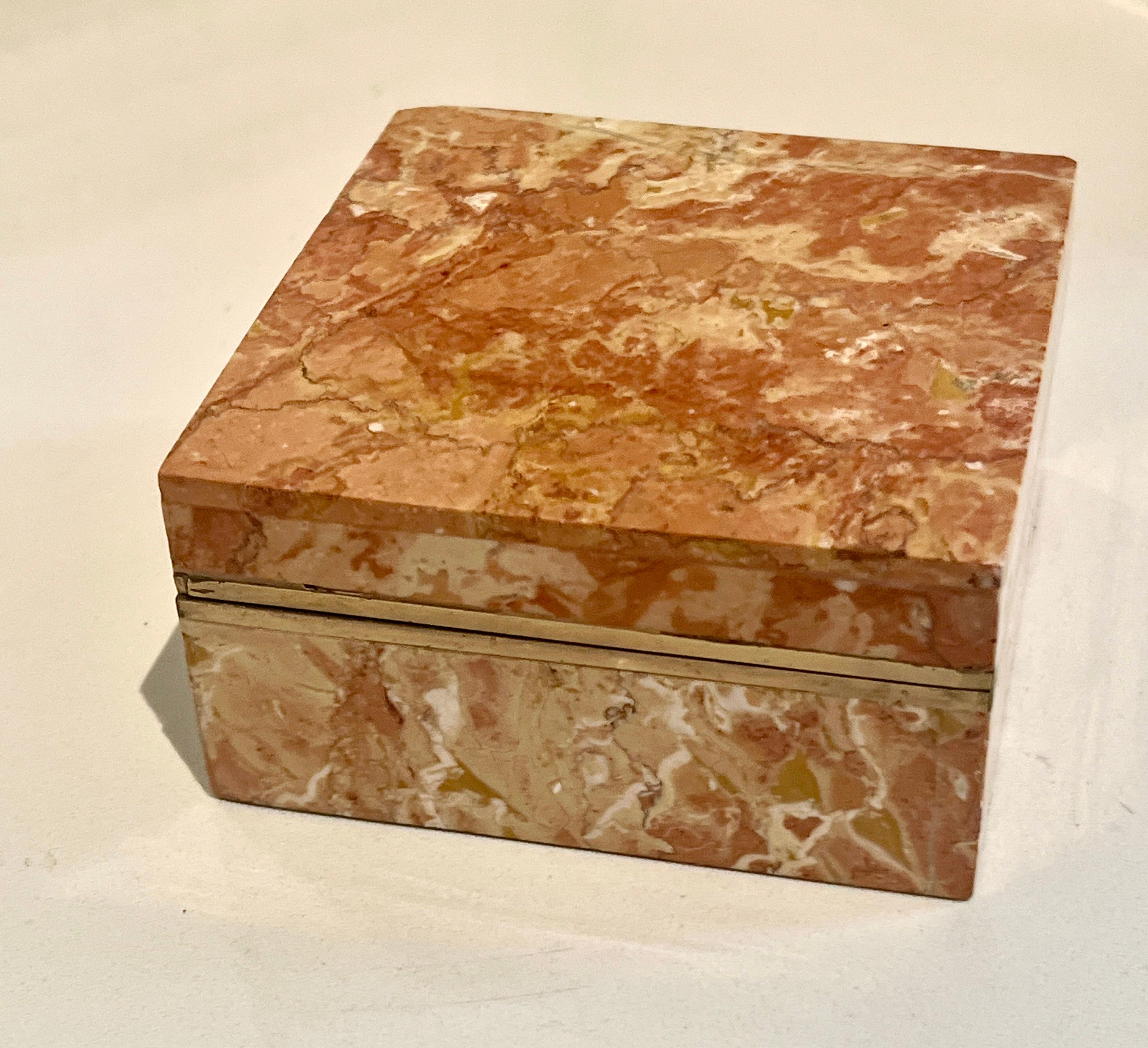 Hand-Crafted Italian Alabaster 4 Inch Velvet Lined Box  For Sale