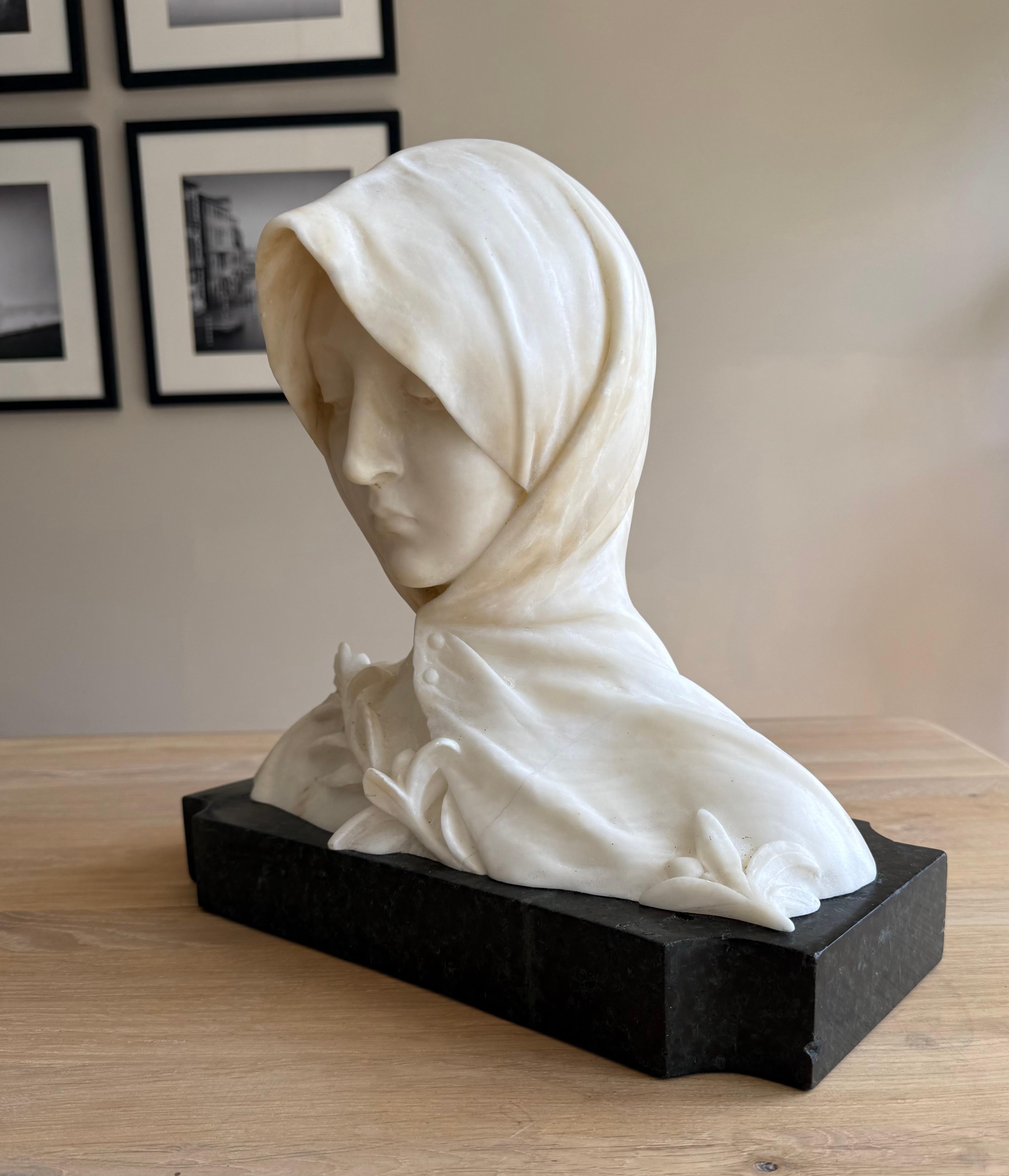 Buste italien d'une jeune femme, probablement Sainte Catherine de Sienne, vers 1890 en vente 8