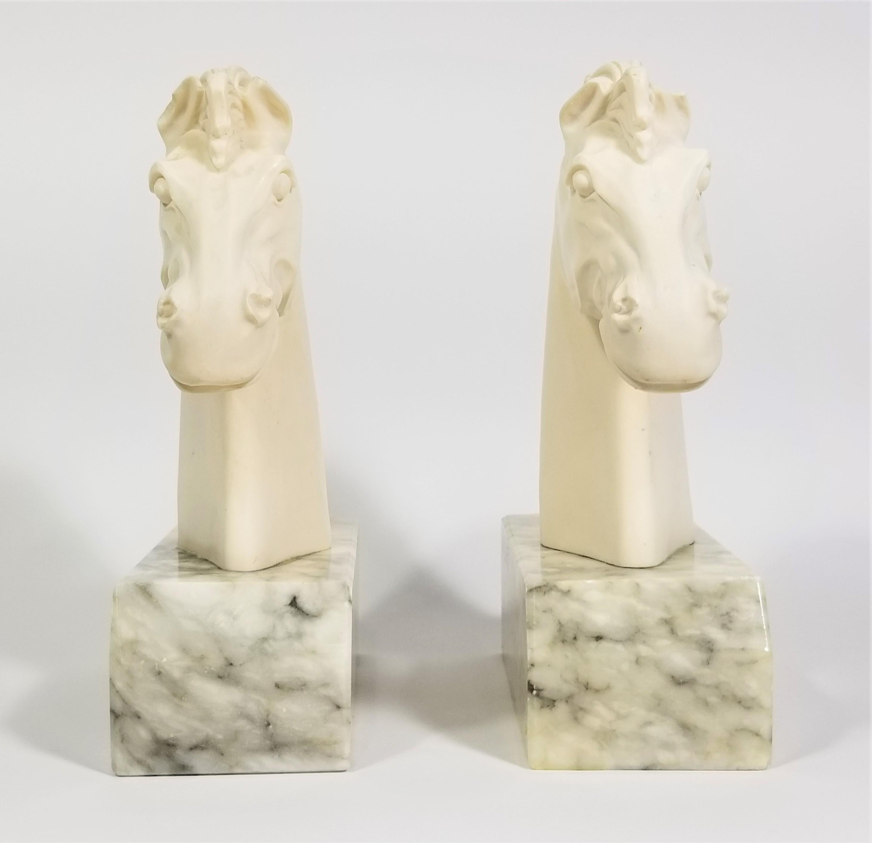 Italian Alabaster Horse Bookends, Made in Italy Mid Century 1970s In Good Condition For Sale In New York, NY