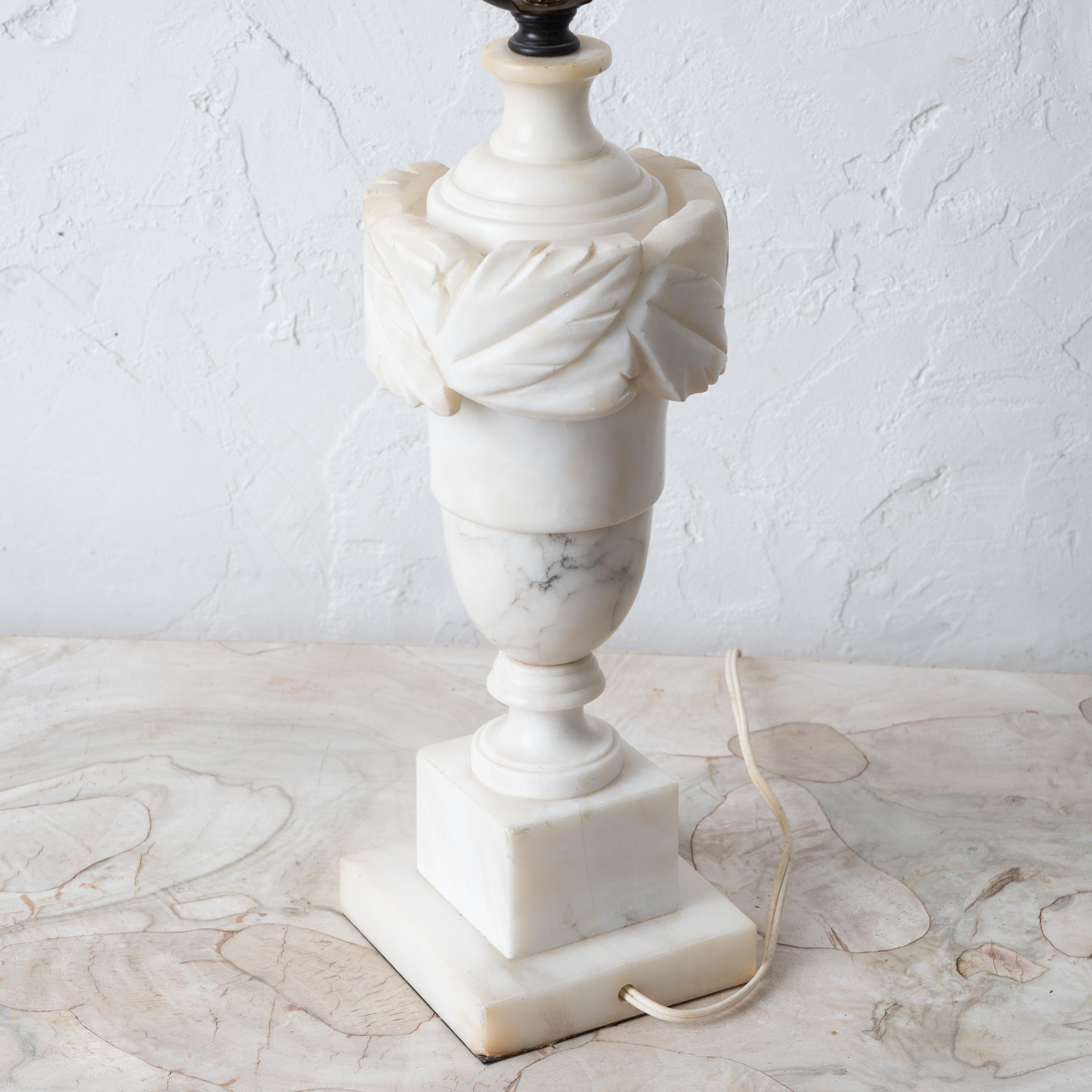 Lampada in alabastro italiana in vendita 1