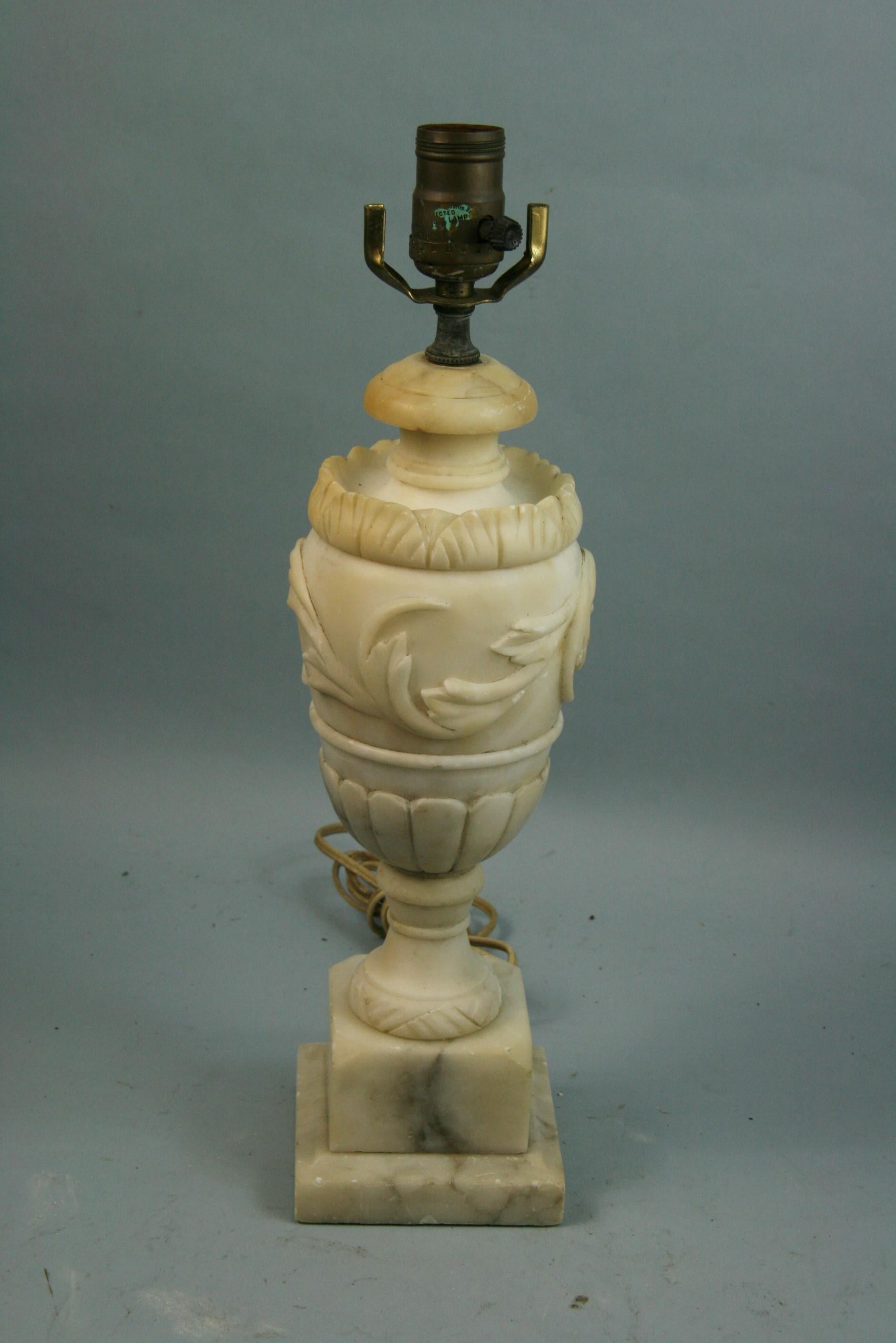 3-737 Italian alabaster lamp with leaf motif
Height to top of socket 17