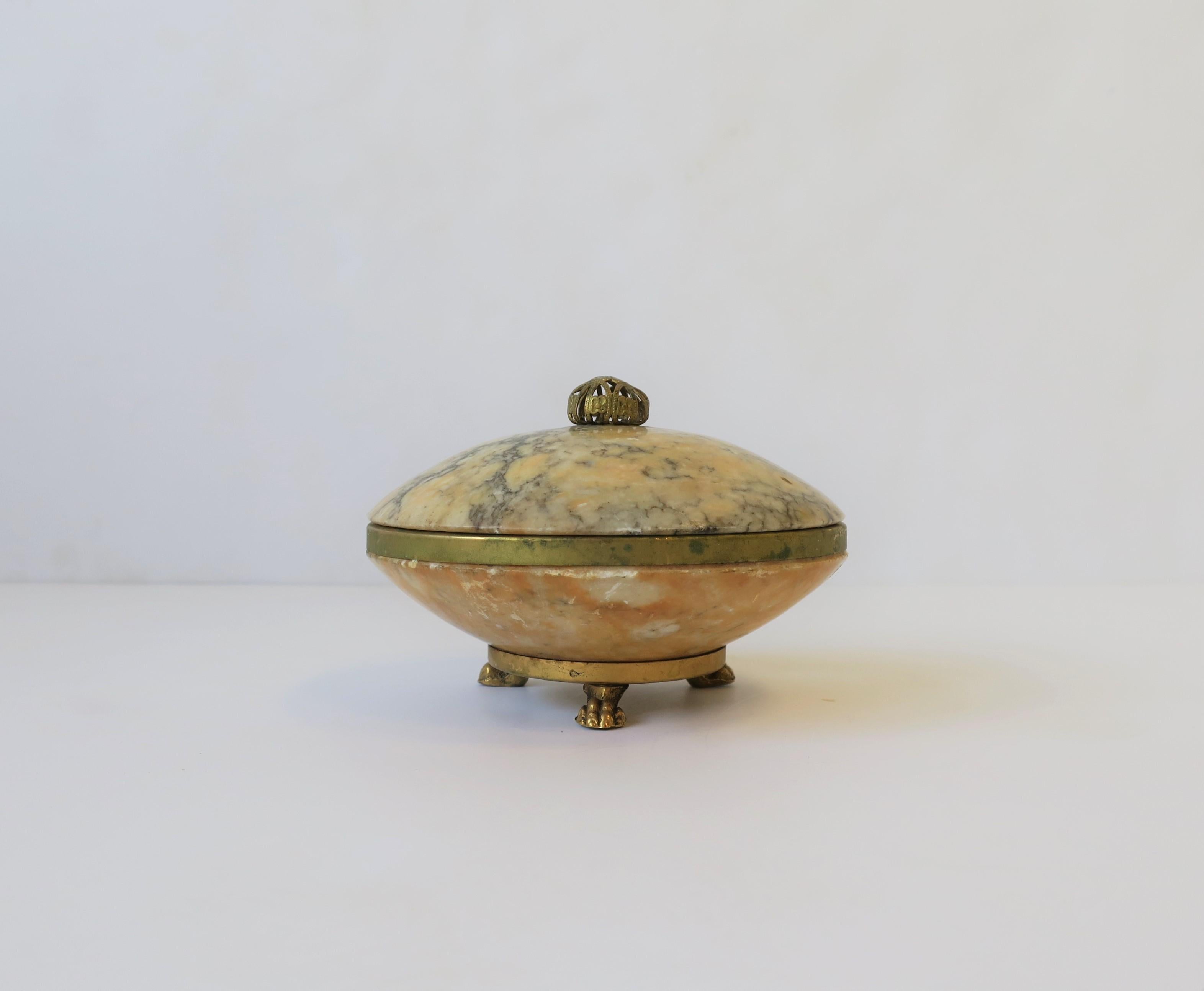 Italian Alabaster Marble and Brass Round Box in the Neoclassical Style 1
