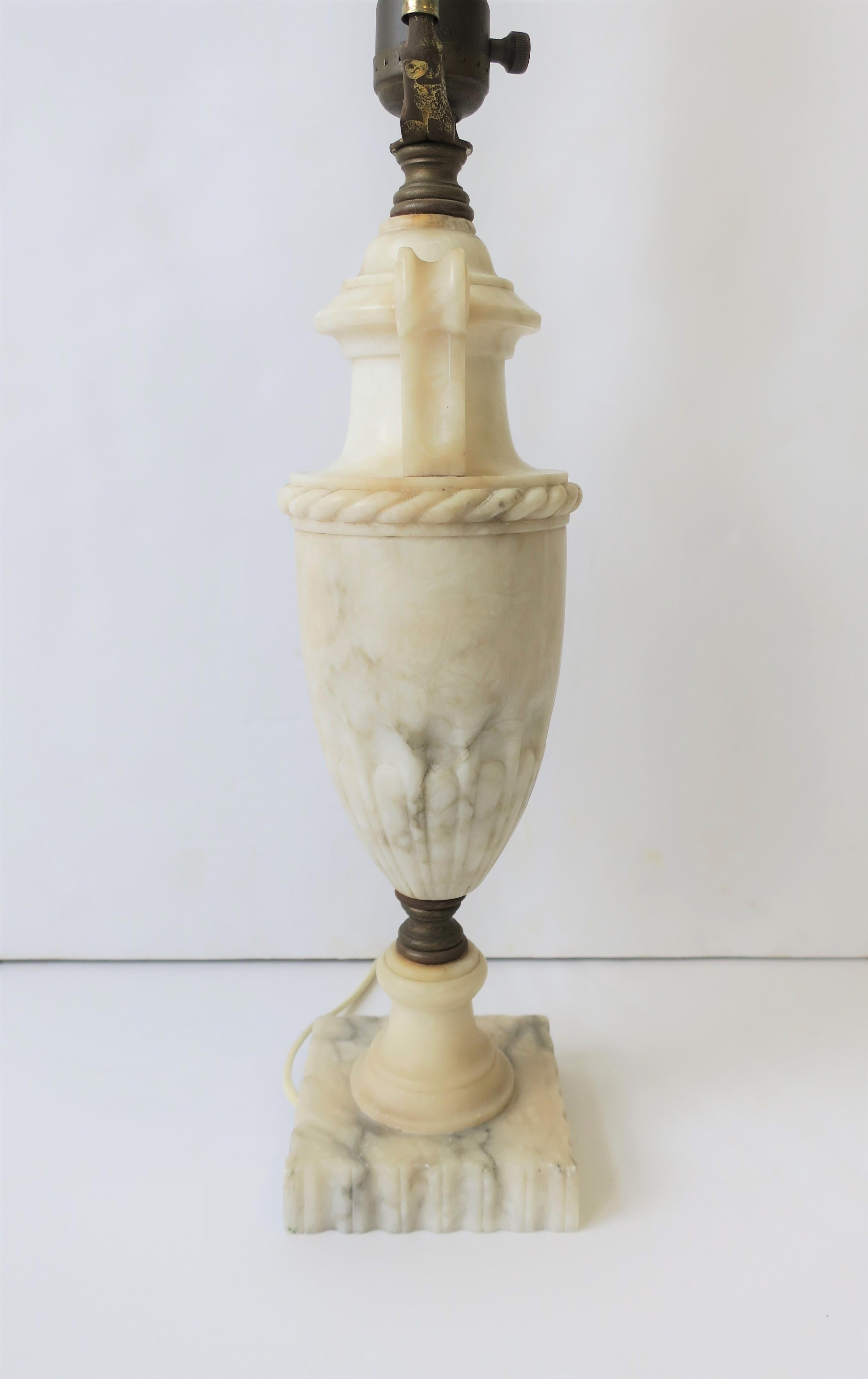 Italian Alabaster Marble Table or Desk Lamp, Italy, 1940s 5