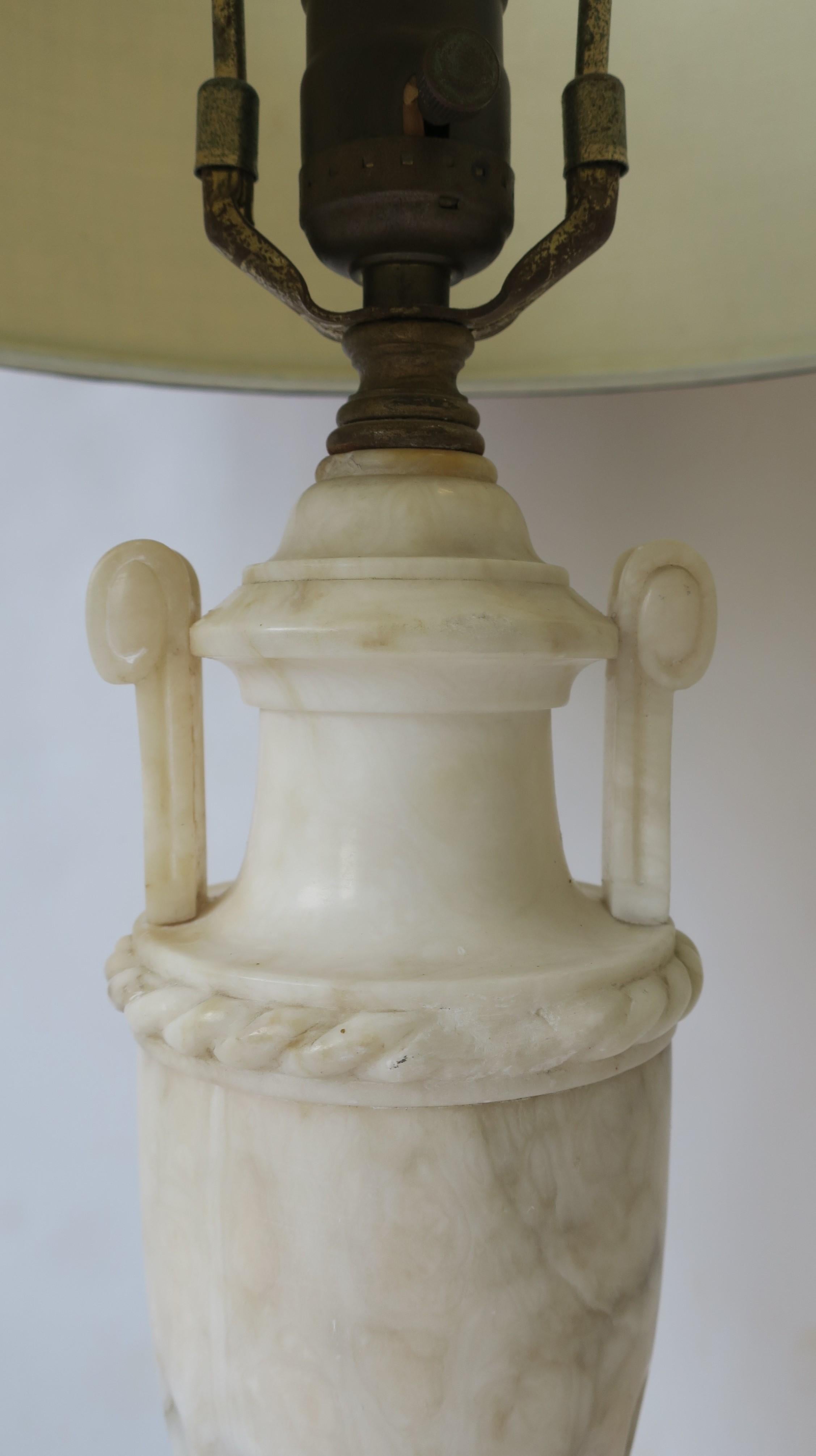 Italian Alabaster Marble Table or Desk Lamp, Italy, 1940s 3