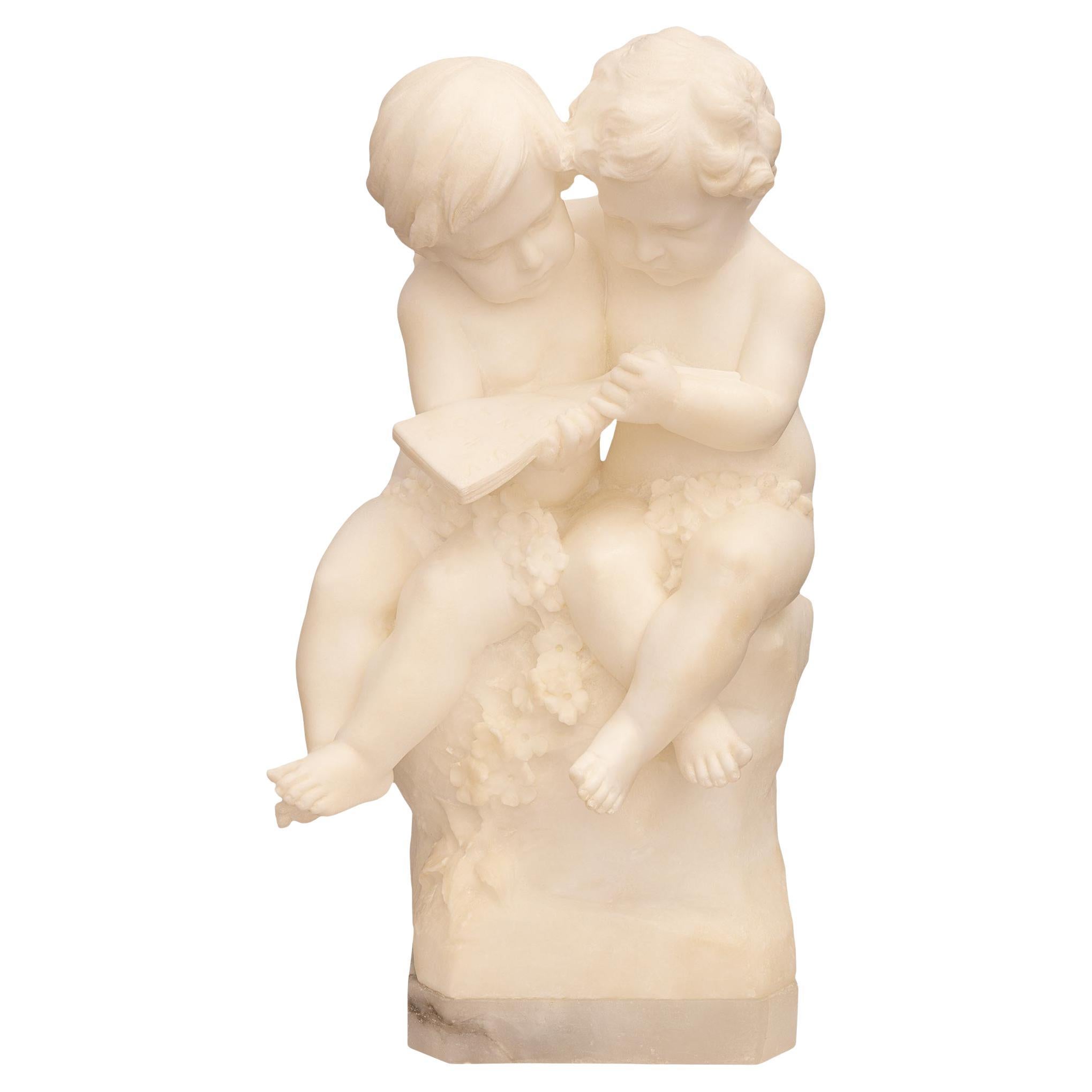 Estatua italiana de alabastro de dos querubines, firmada por E. Battiglia