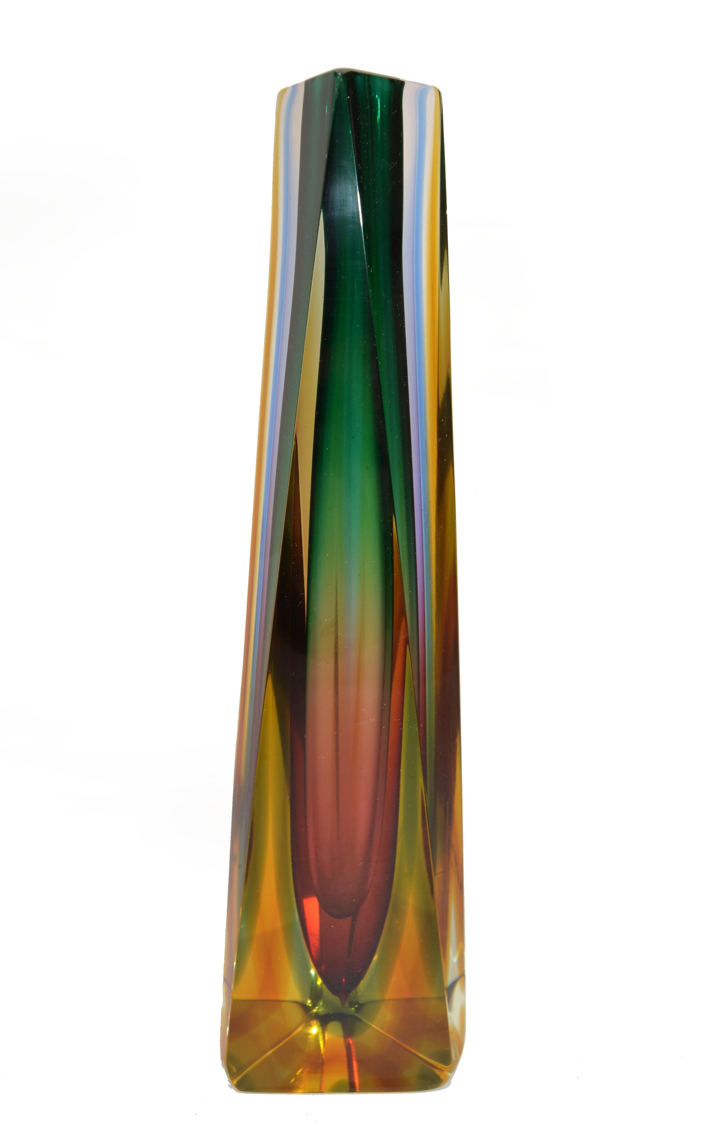 Mid-Century Modern Vase Sommerso italien Alessandro Mandruzzato en verre d'art de Murano à triangles facettés en vente