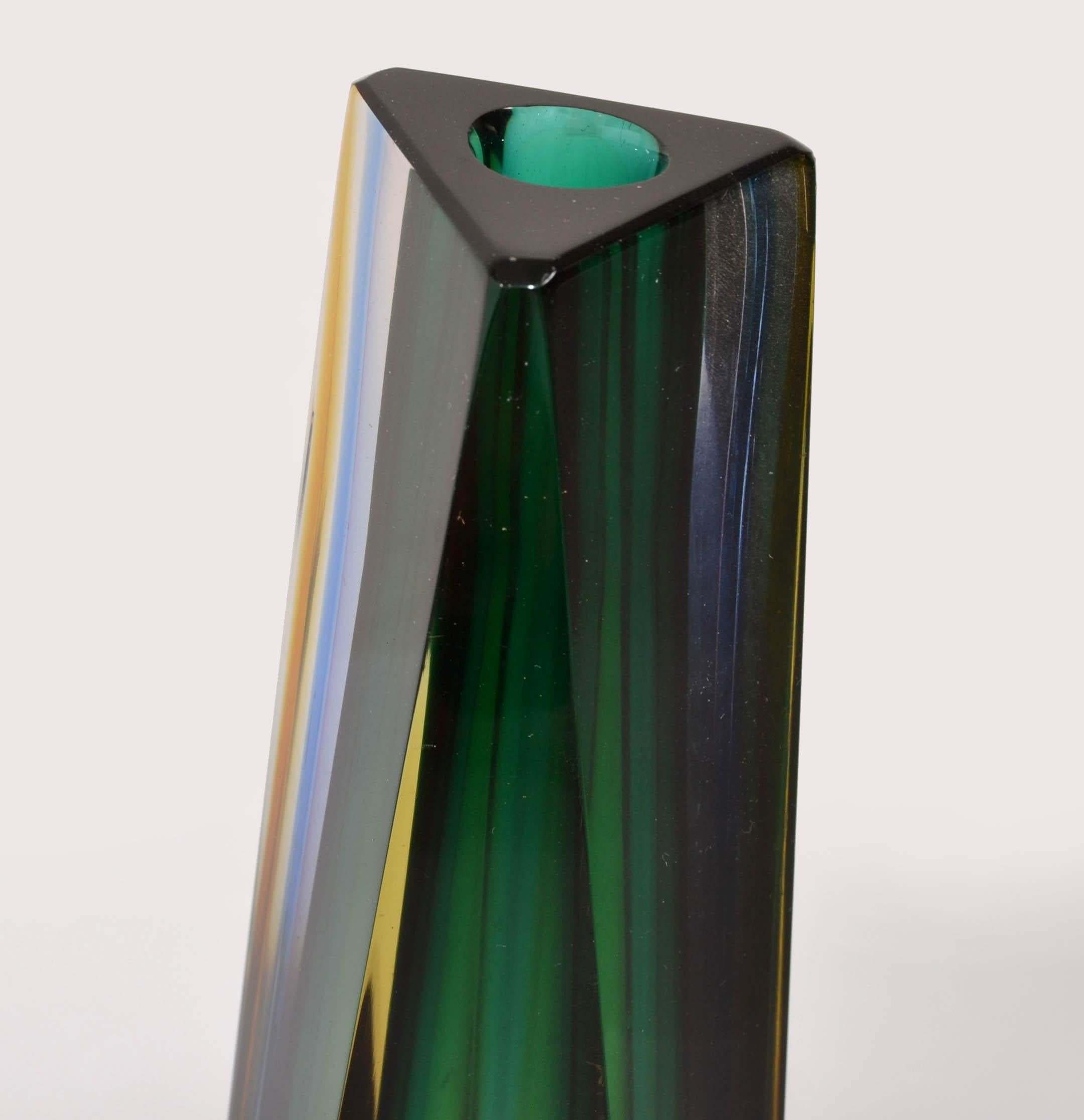 20ième siècle Vase Sommerso italien Alessandro Mandruzzato en verre d'art de Murano à triangles facettés en vente