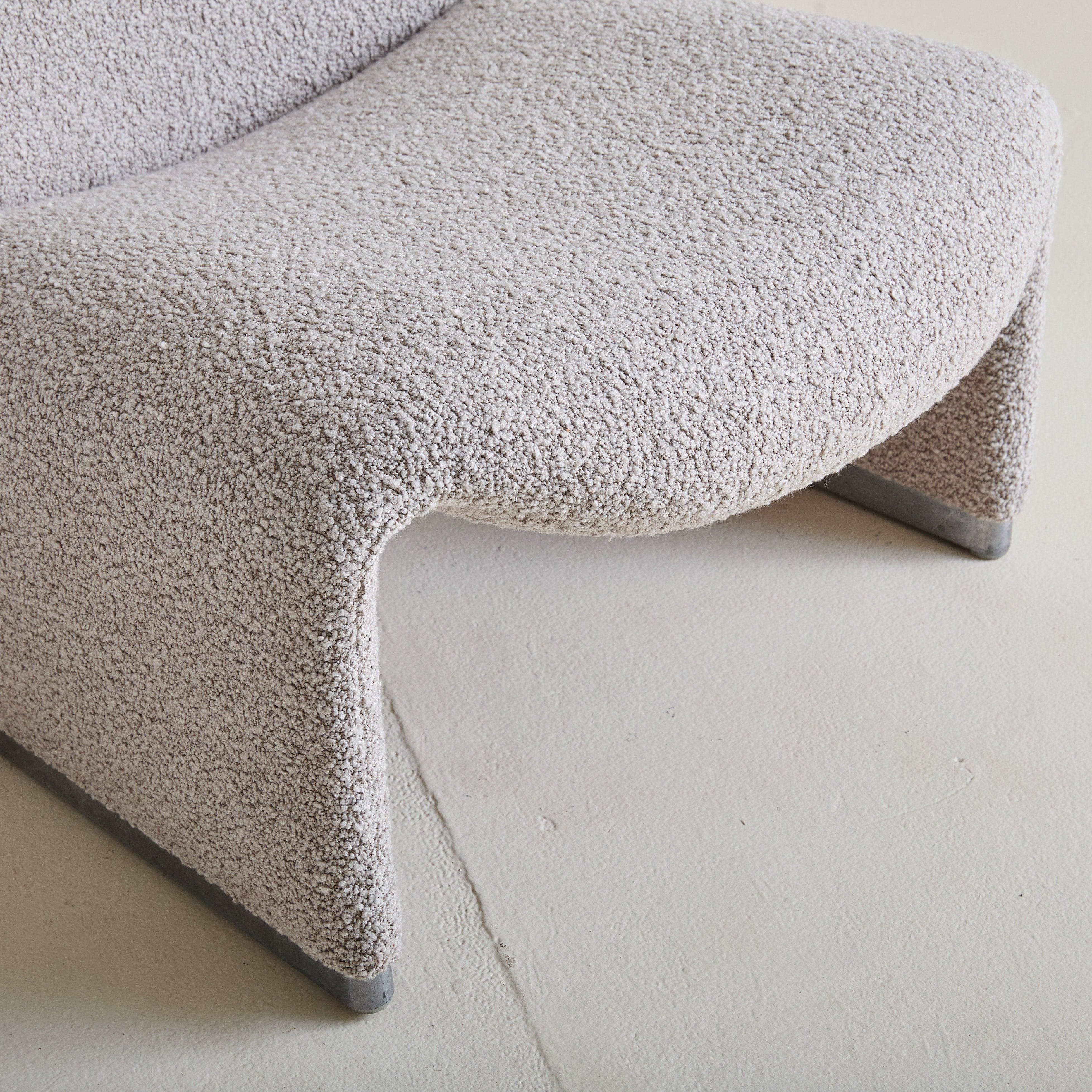 Italienischer Stuhl 'Alky' aus grauem Bouclé von Giancarlo PIretti für Castelli, 1969 (Mitte des 20. Jahrhunderts) im Angebot