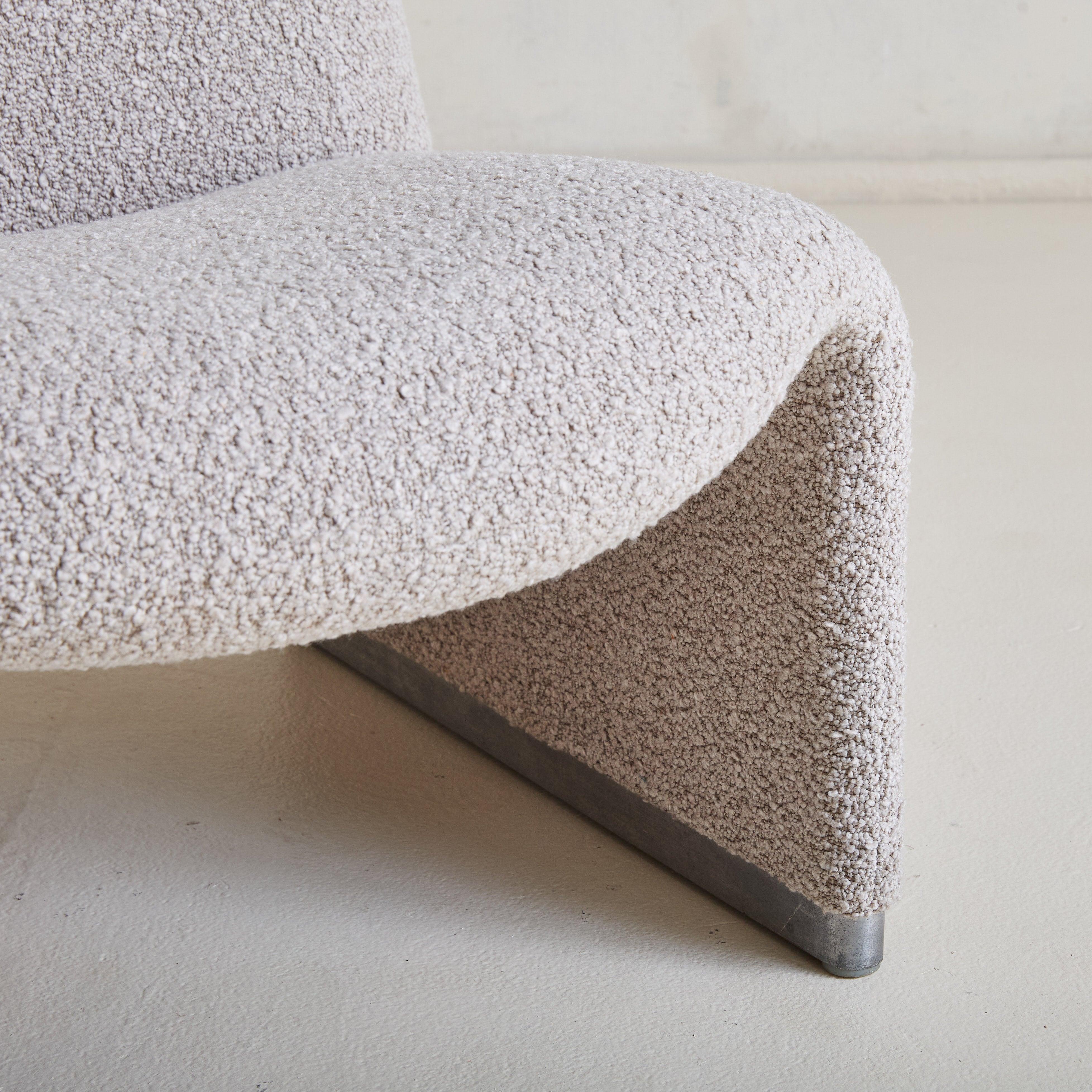 Italienischer Stuhl 'Alky' aus grauem Bouclé von Giancarlo PIretti für Castelli, 1969 (Metall) im Angebot