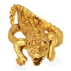 Italian Alligator Ruby 18K Yellow Gold Textured Cocktail Ring