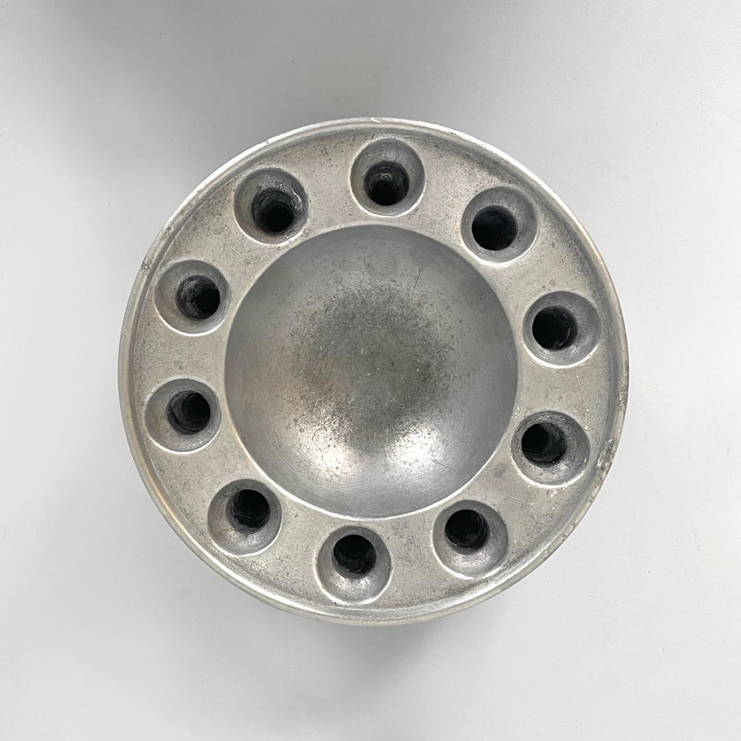 Italienischer Aluminiumschirmständer Rain Bowl von Sebastian Bergne für Driade, 1990er Jahre (Italian) im Angebot
