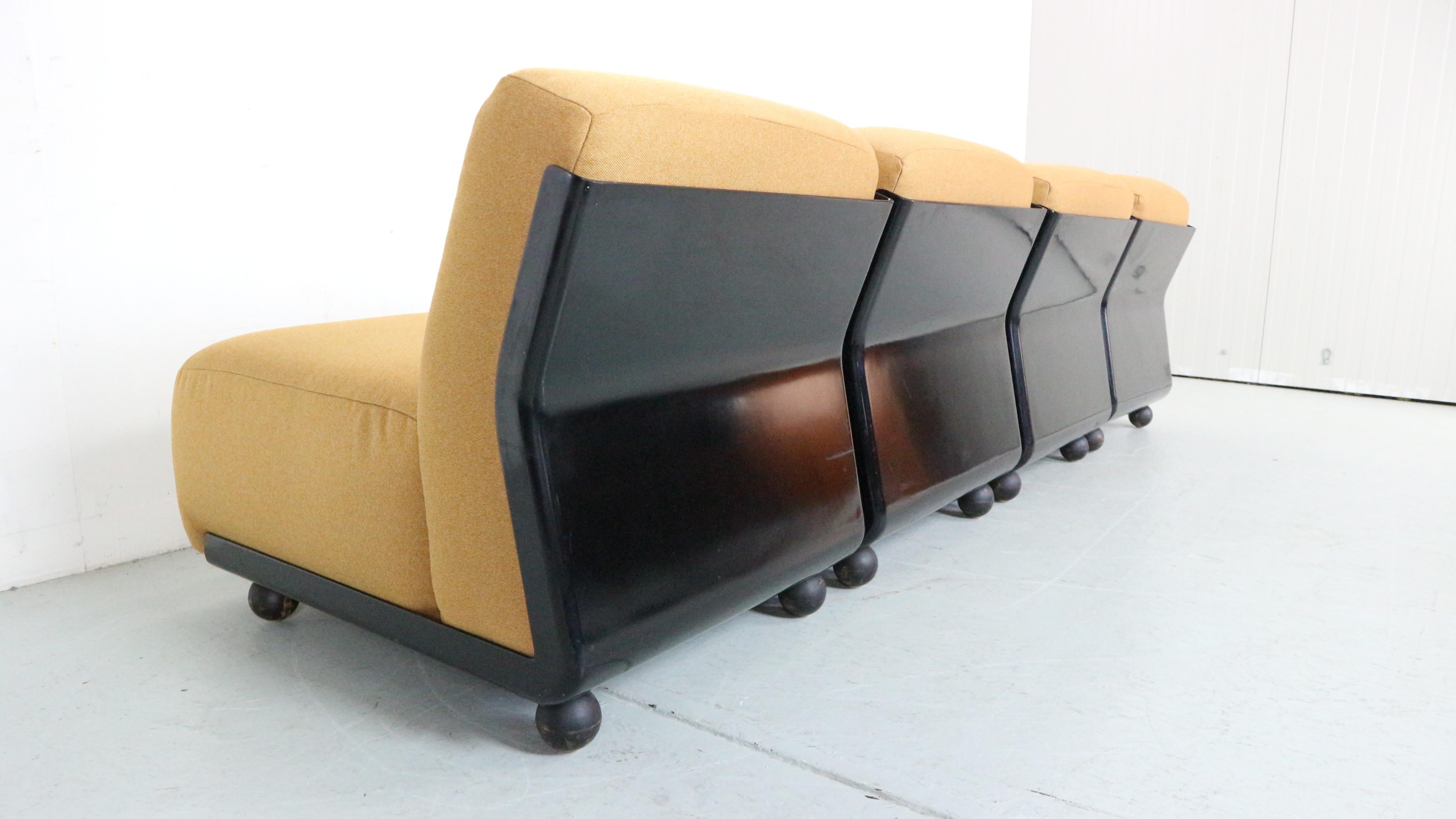 Italian Amanta 24 Chairs by Mario Bellini for C&B, 1970s For Sale 8