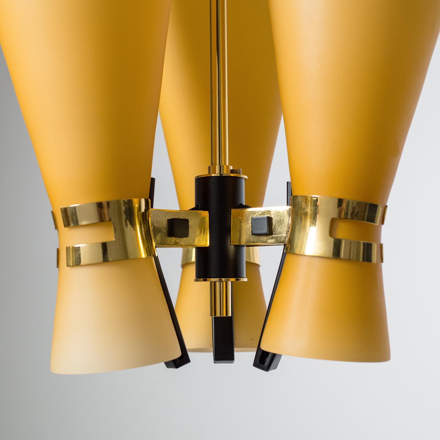 Italian Amber Glass Chandelier, circa 1960 2