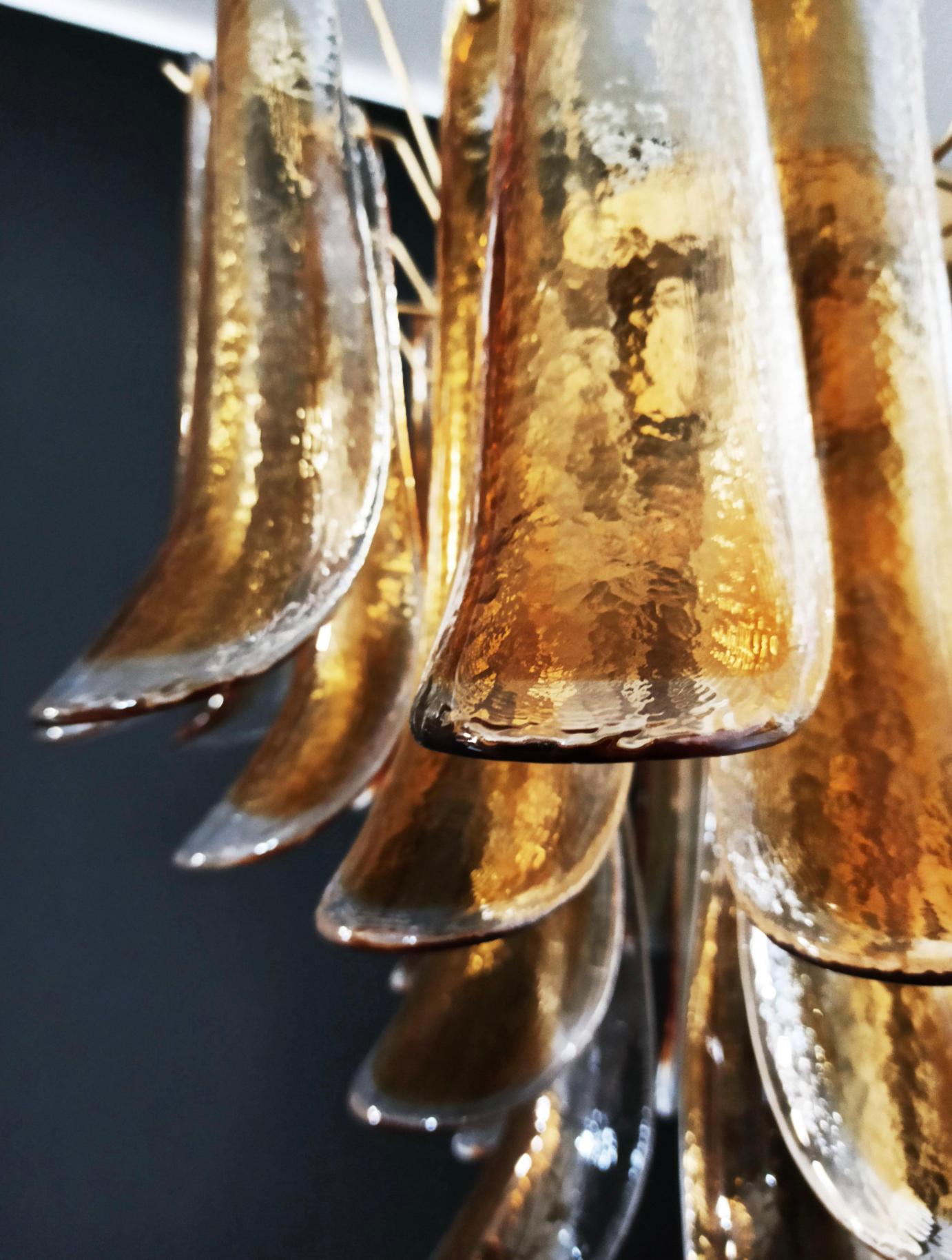 Lampadari a petali d'ambra italiani, Murano in vendita 6