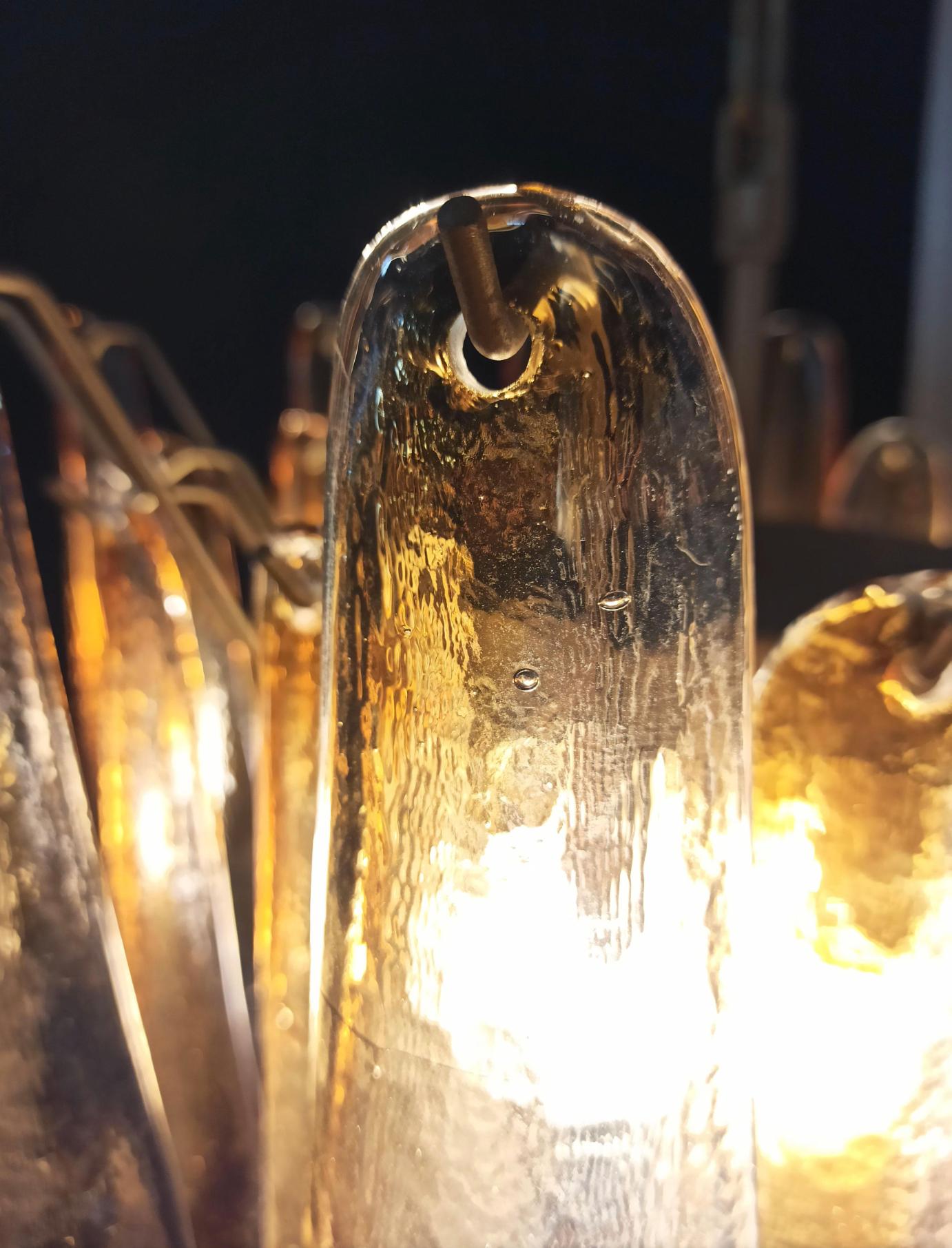 Lampadari a petali d'ambra italiani, Murano in vendita 7