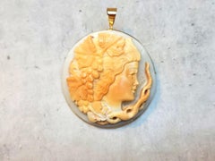 Amedeo Italian Shell Cameo 14K Gold Pendant Brooch