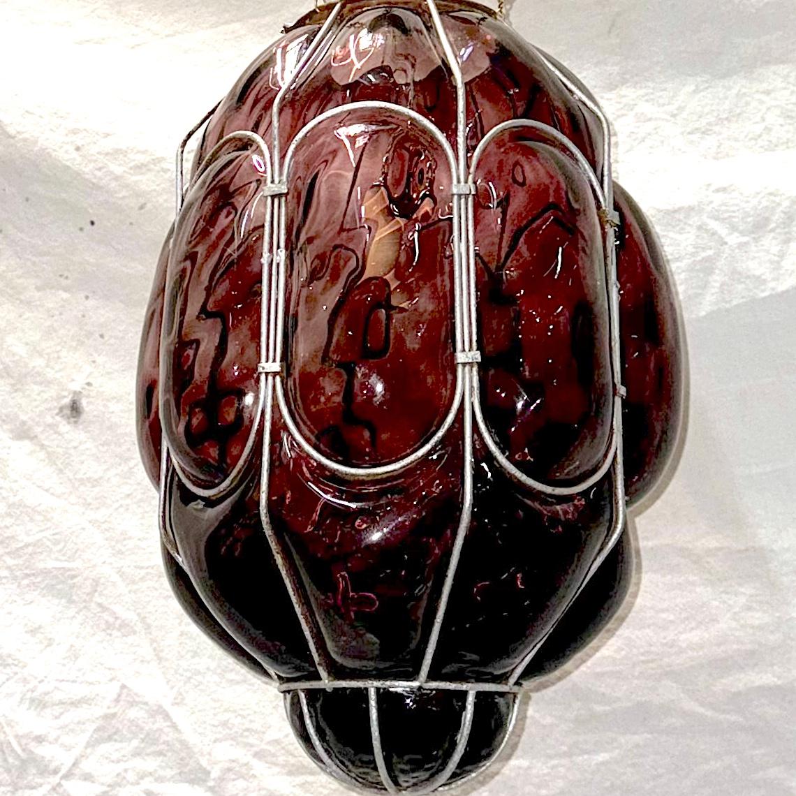 Italienische Amethystglas-Laterne aus Italien im Zustand „Gut“ im Angebot in New York, NY