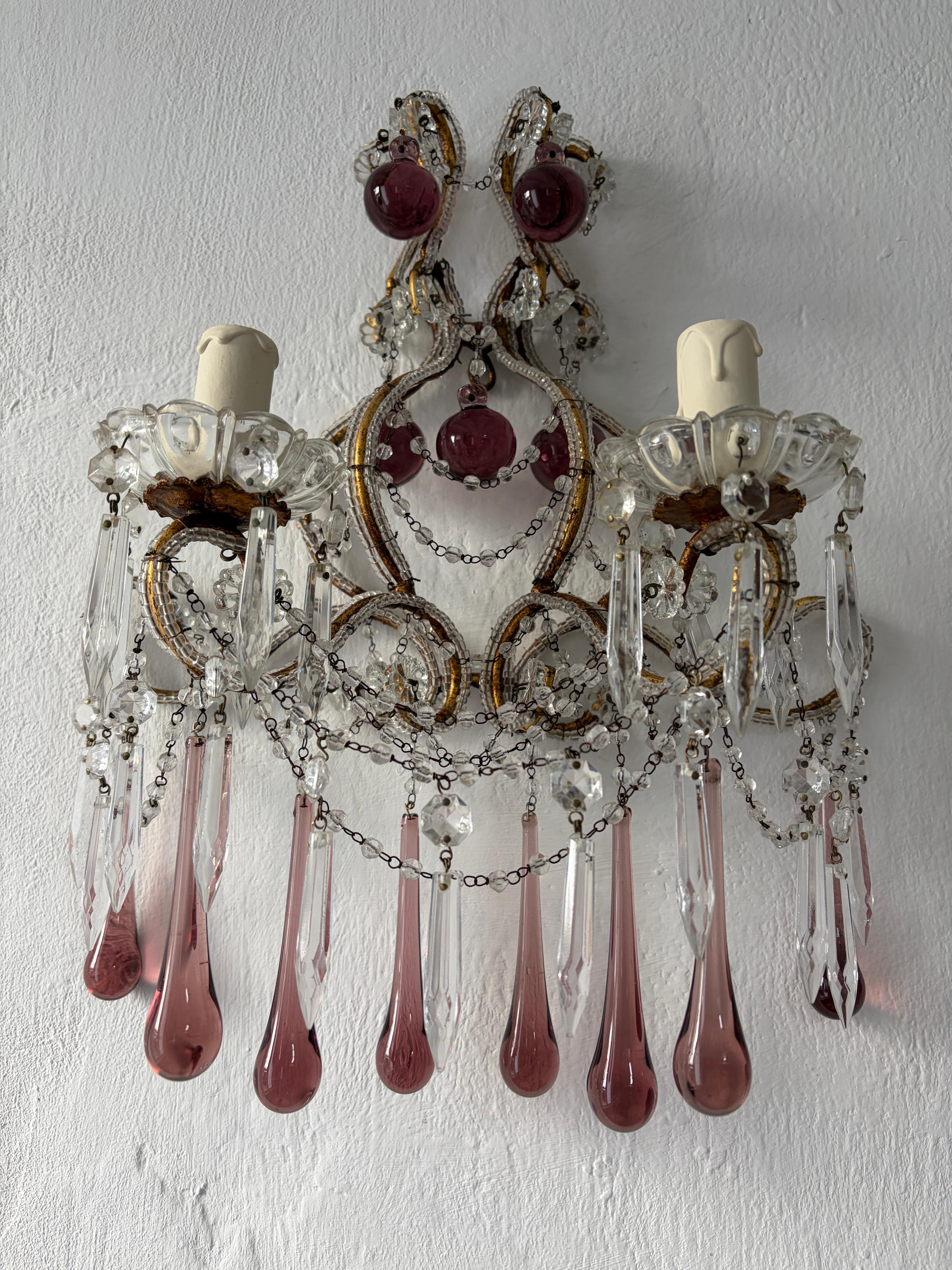 Amatista Italiana Murano Gotas y Bolas Apliques de Cuentas Atados a Mano Swag Cristales en Bueno estado para la venta en Firenze, Toscana