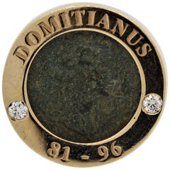 Bague italienne en or avec diamant et pièces de monnaie anciennes