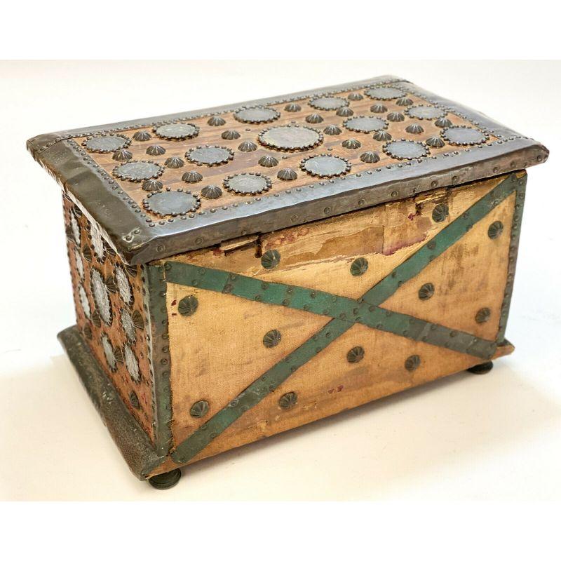 Italian Ancient Coin Mounted Wood Cigar Box Humidor, 19th Century For Sale 2