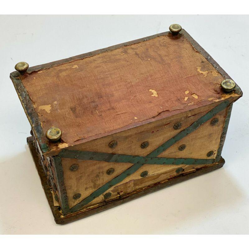 Italian Ancient Coin Mounted Wood Cigar Box Humidor, 19th Century For Sale 3