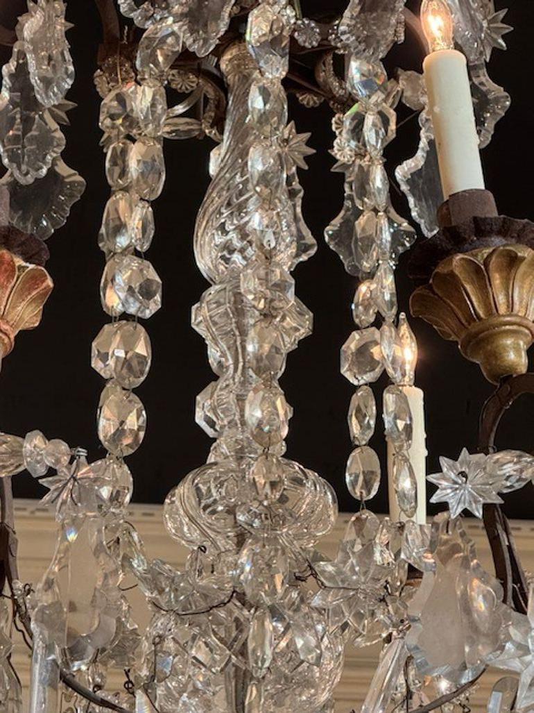 Italian and Crystal 14 Light Chandelier en vente 1
