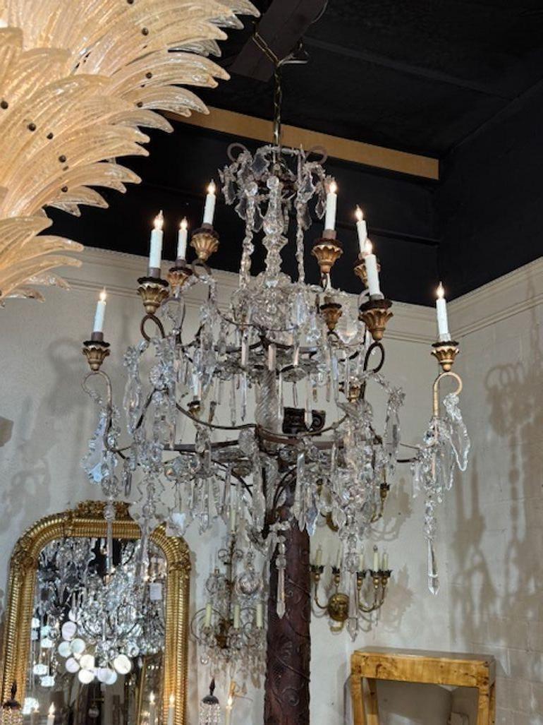 Italian and Crystal 14 Light Chandelier en vente 3