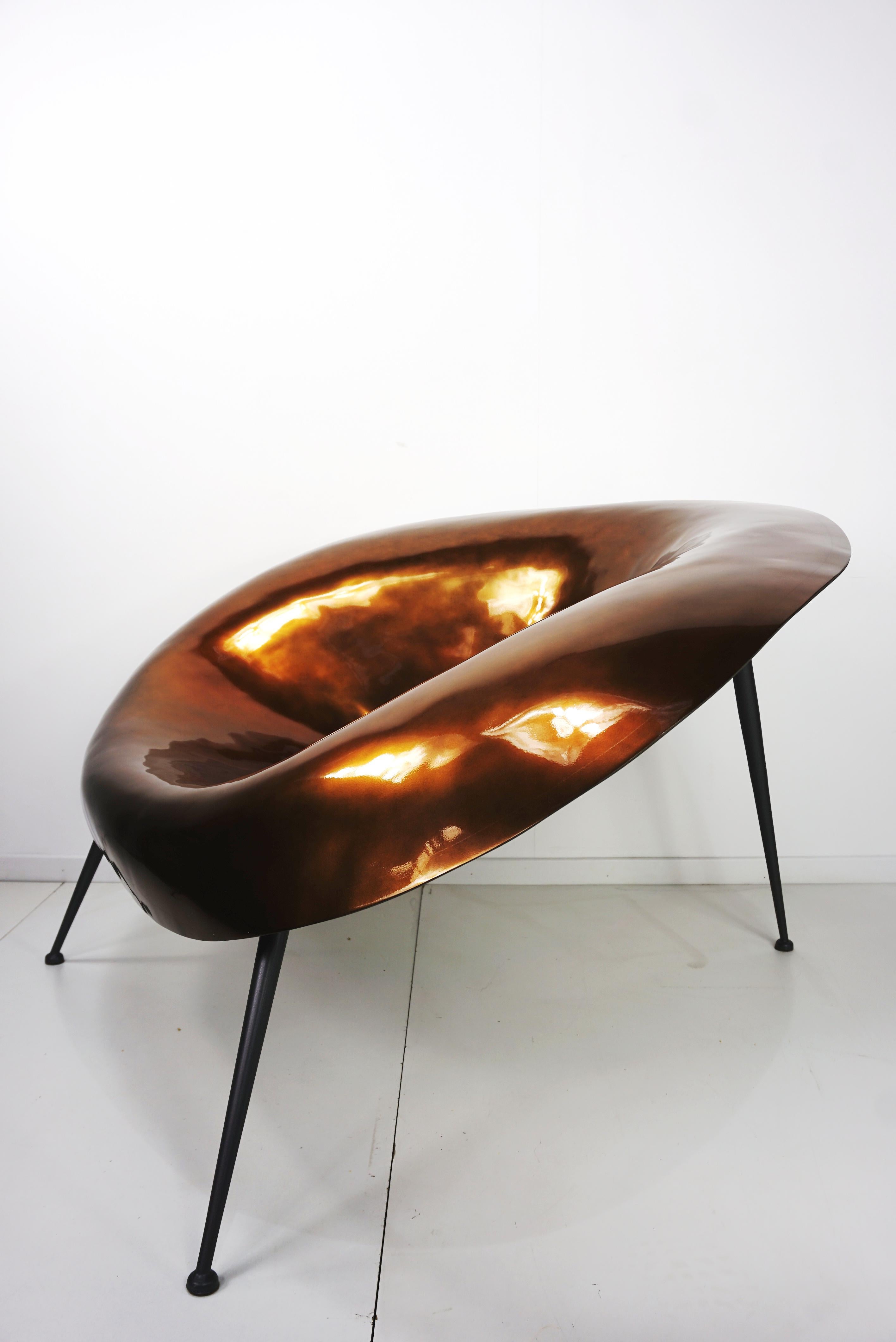 Italian and Organic Design Armchair For Sale 1