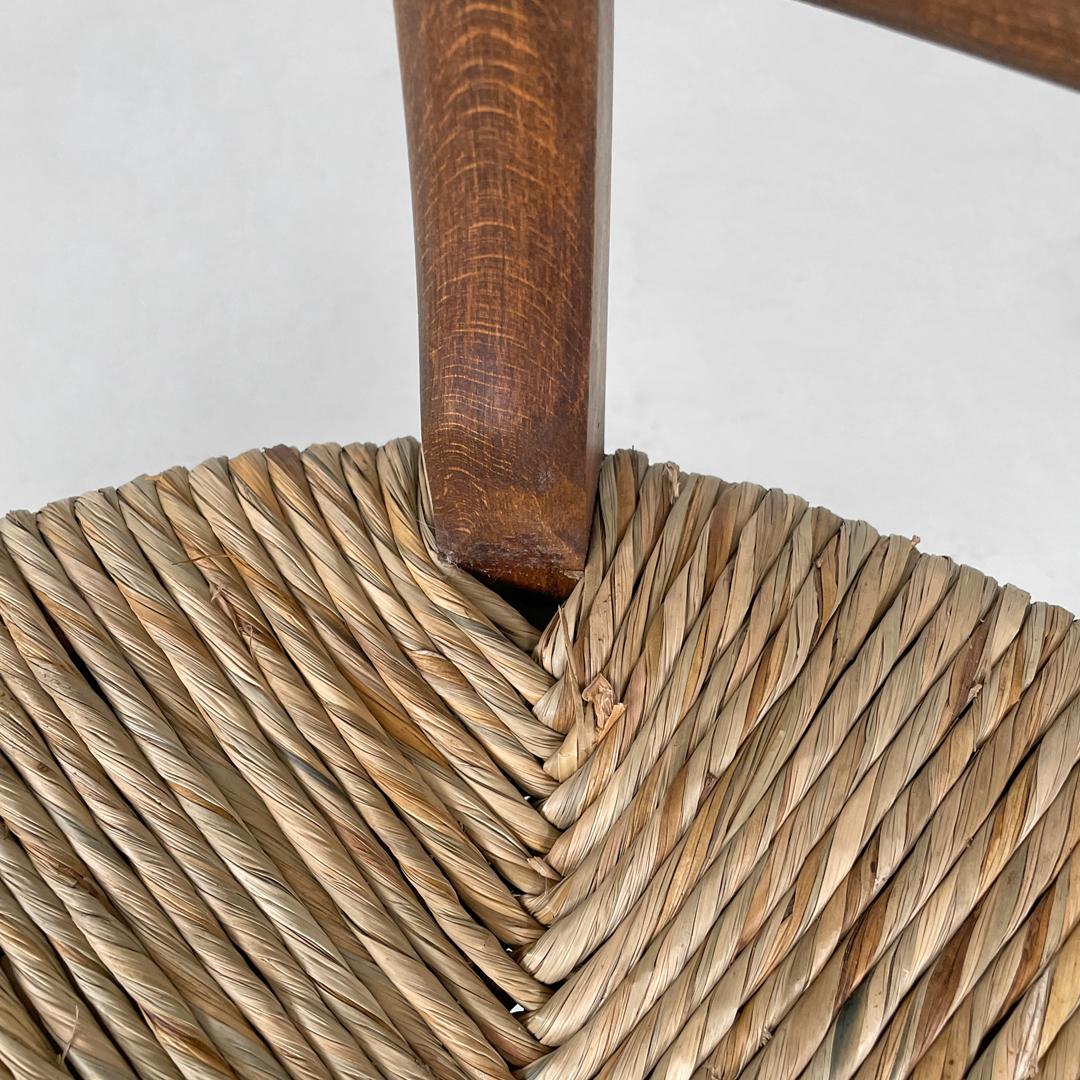 Italian mid-century modern armchairs wood and straw with two brass feet, 1950s For Sale 8