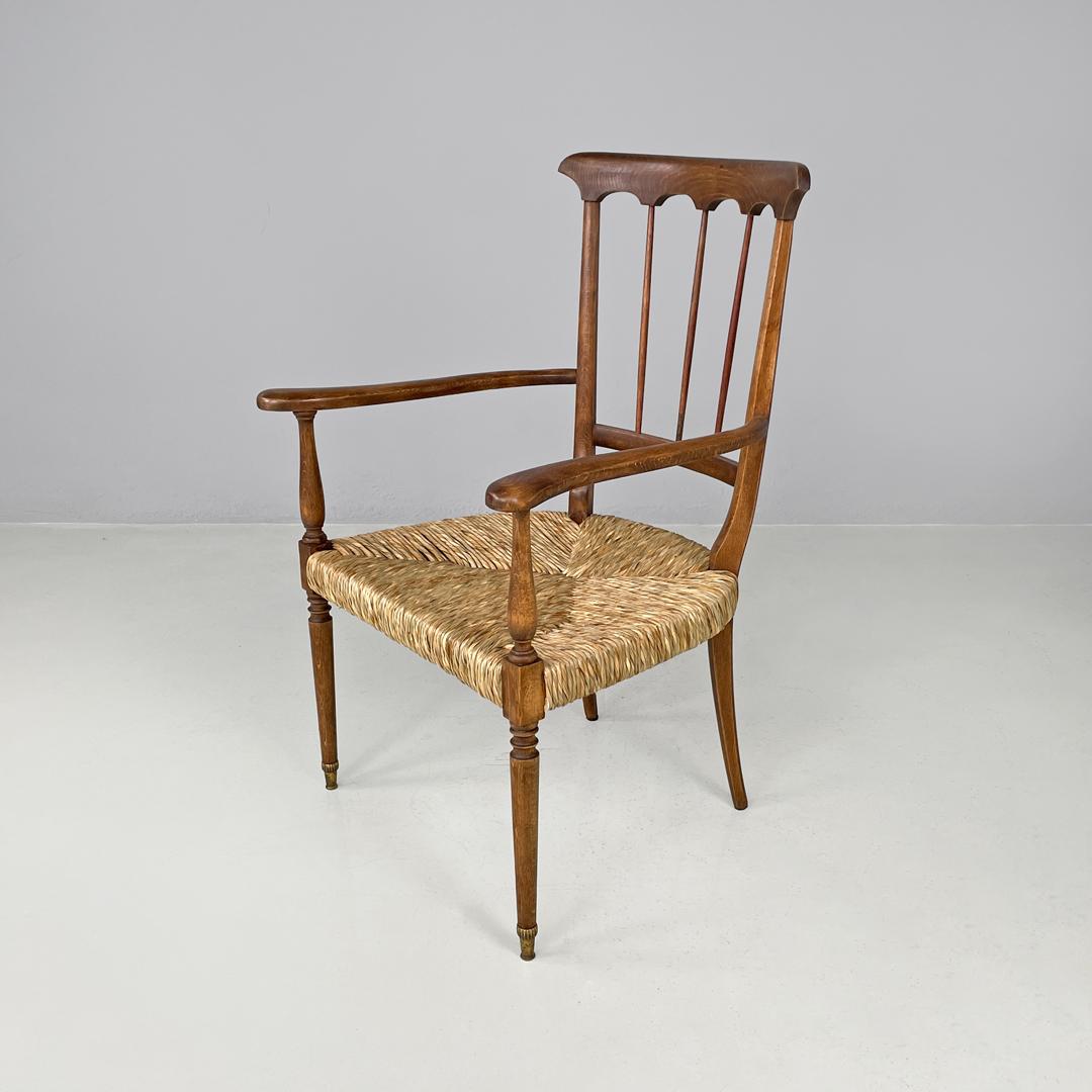 Italian mid-century modern armchairs wood and straw with two brass feet, 1950s In Good Condition For Sale In MIlano, IT